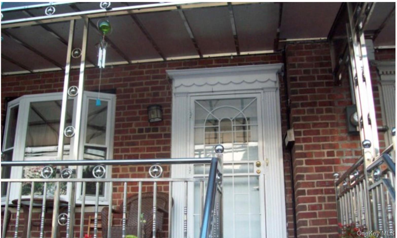 2713 Eastchester Road, Bronx, NY 10469