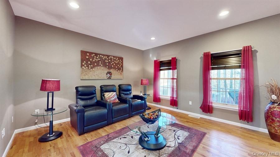 822 W Kaisertown Road, Montgomery, NY 12549