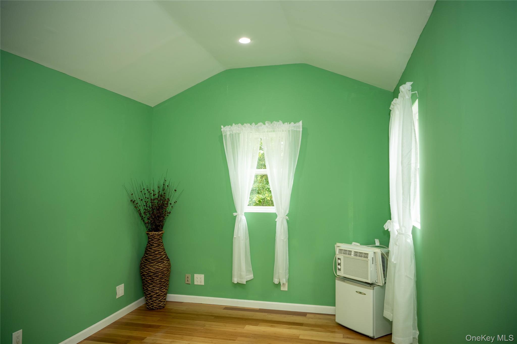 822 W Kaisertown Road, Montgomery, NY 12549