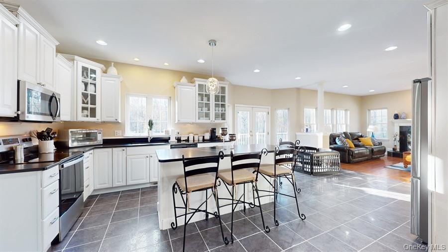 822 W Kaisertown Road, Montgomery, NY 12549