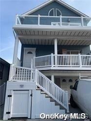 42 Georgia Avenue # upper, Long Beach, NY 11561