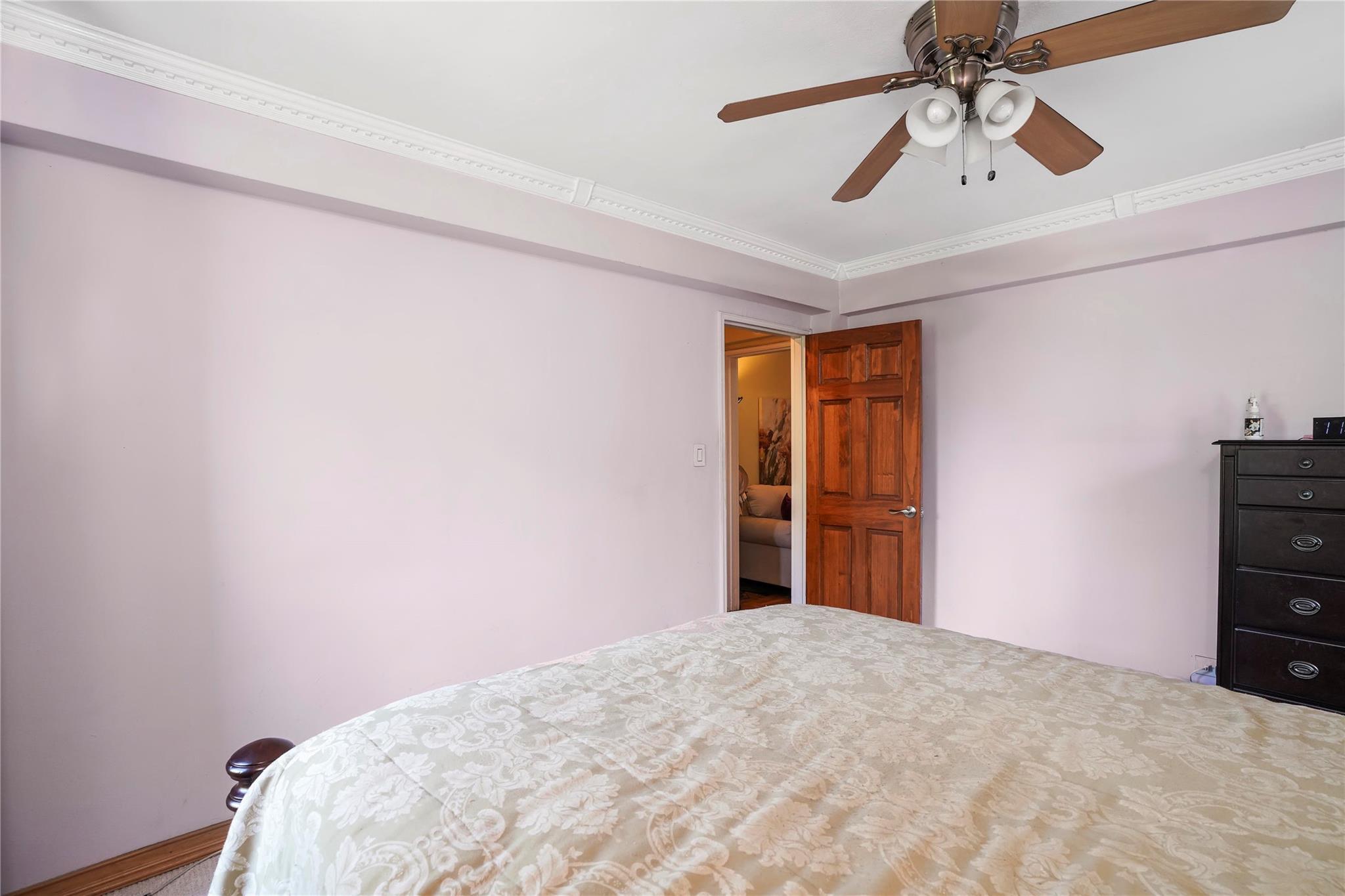 52-15 65 Place # 2A, Maspeth, NY 11378