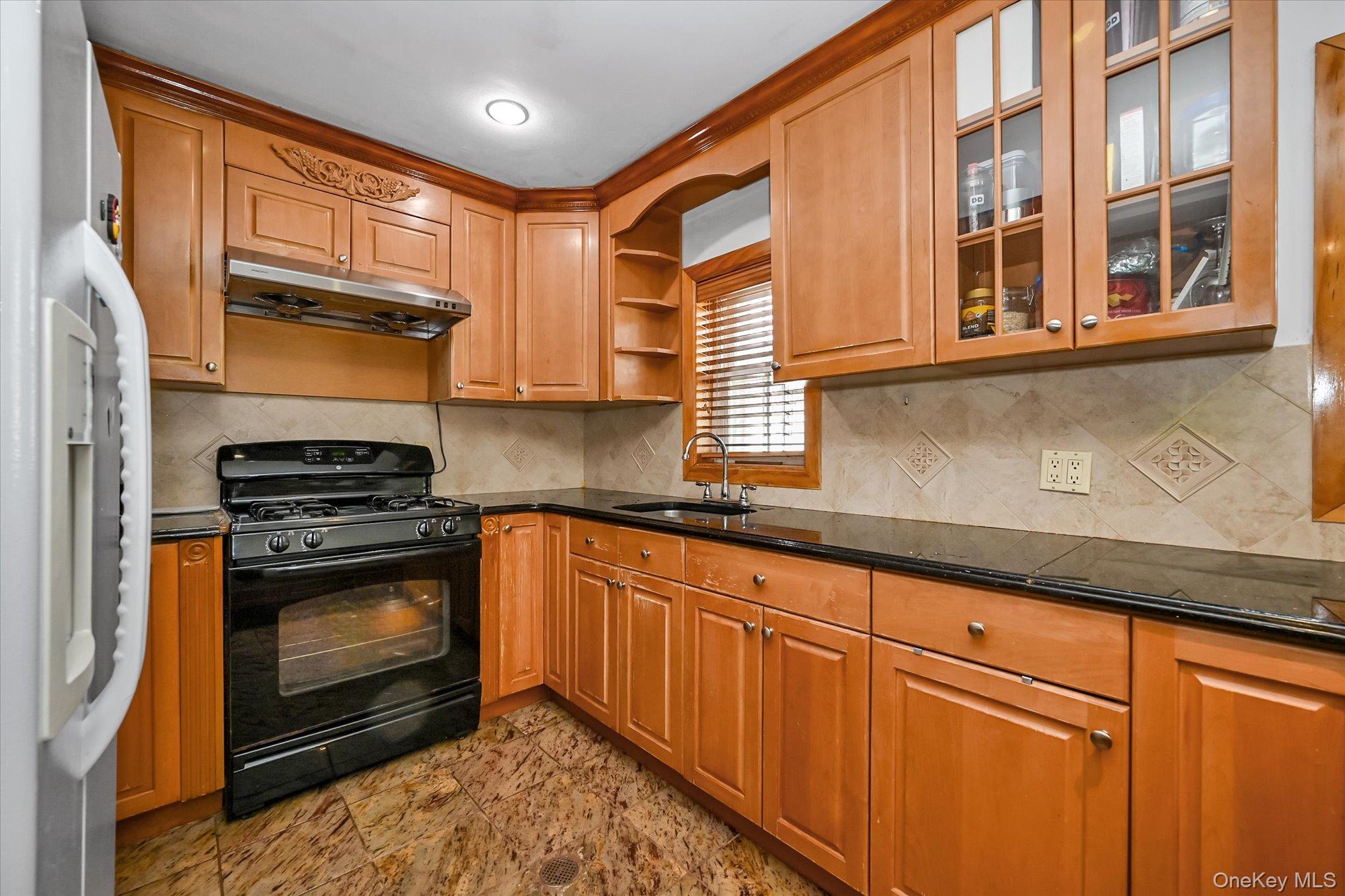 67-52 212th Street, Bayside, NY 11364