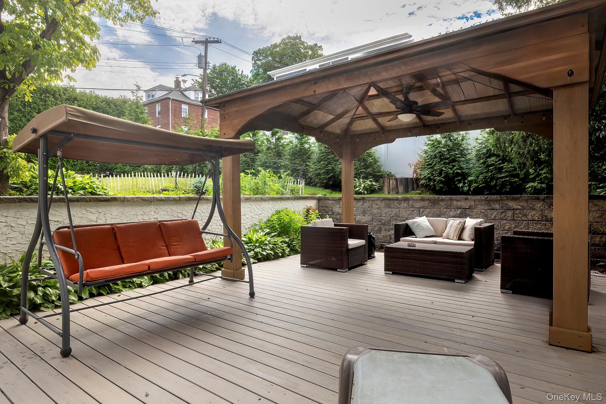 126 Lincoln Avenue E, West Harrison, NY 10604