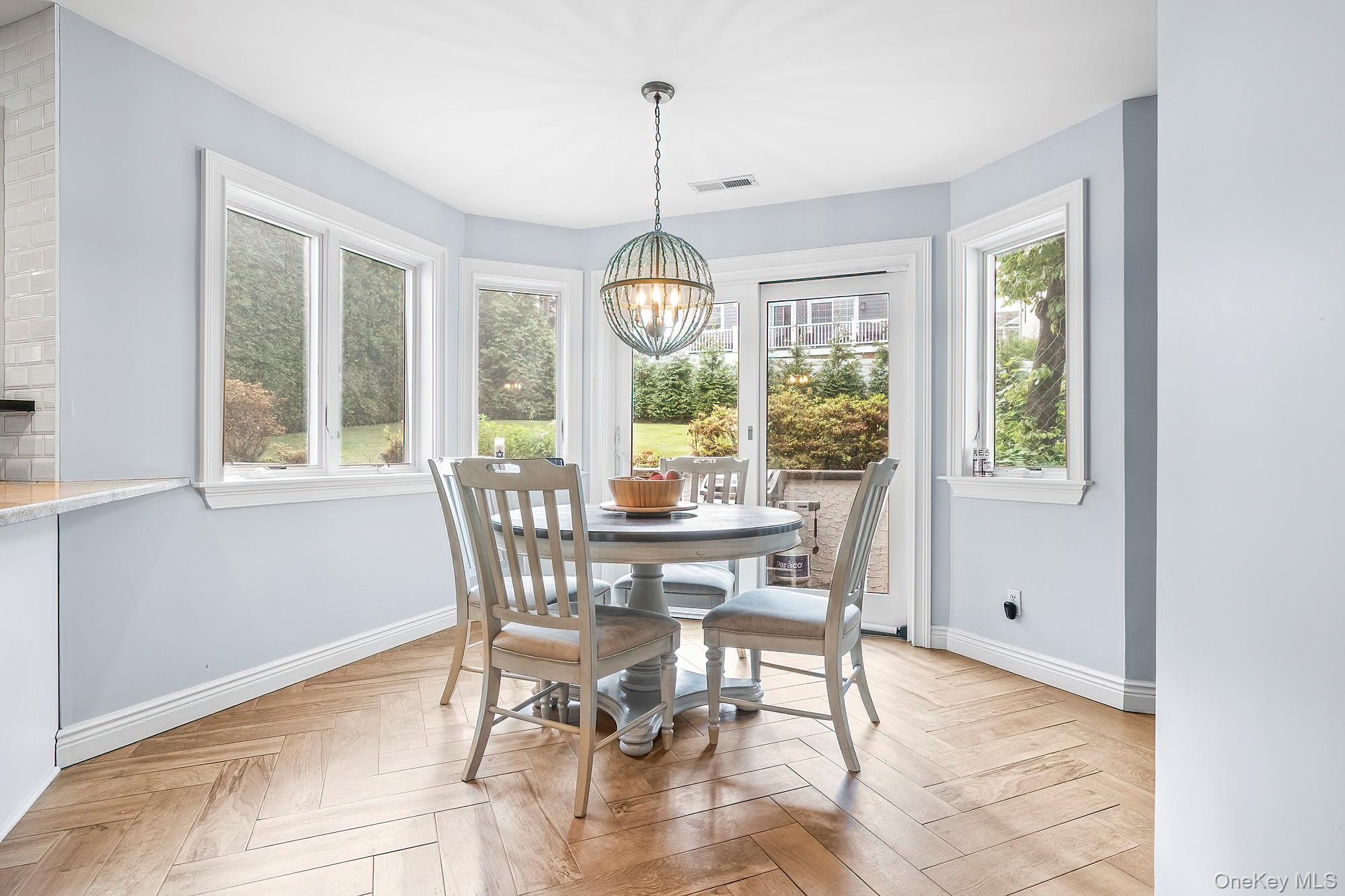 126 Lincoln Avenue E, West Harrison, NY 10604