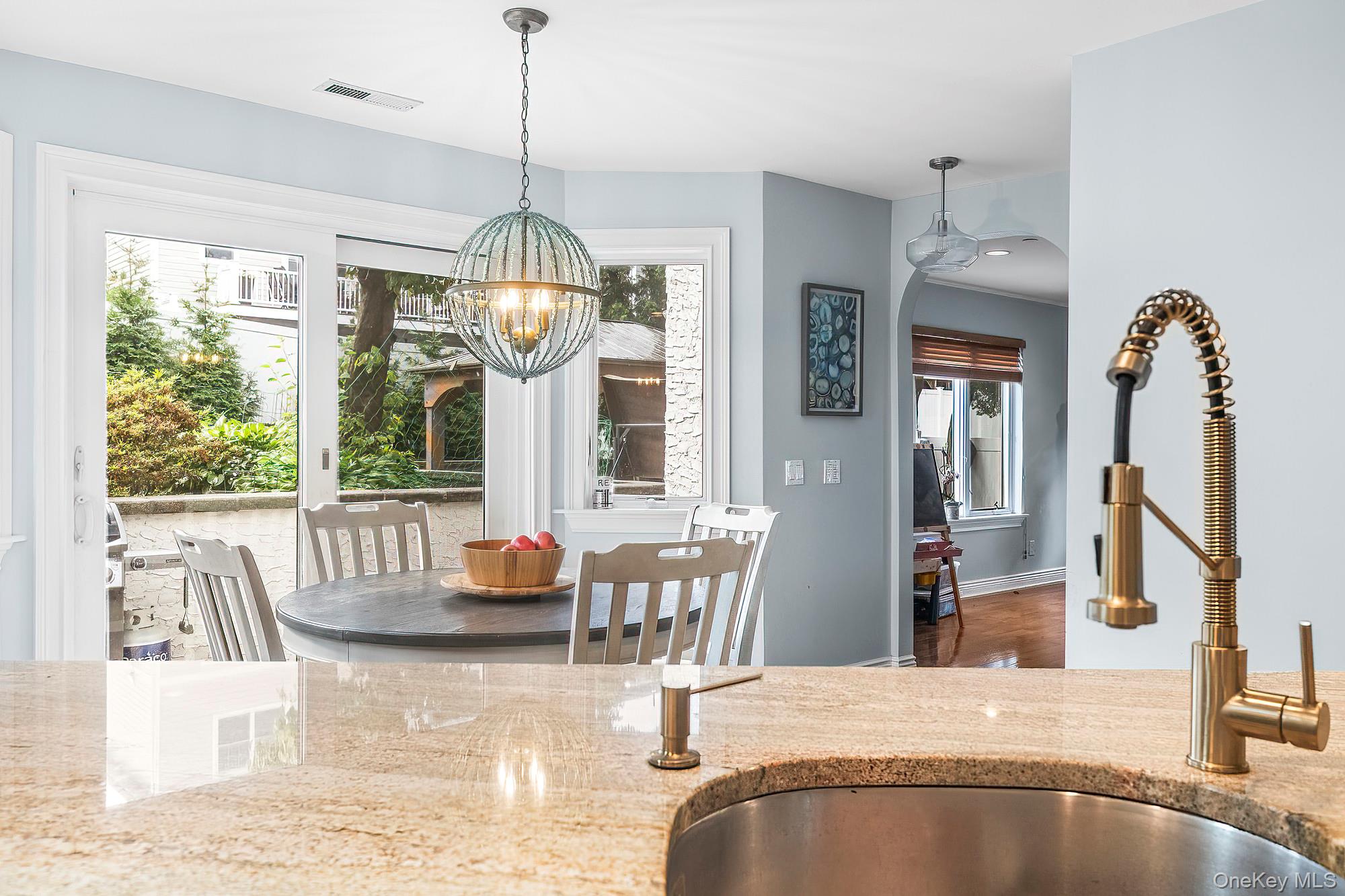 126 Lincoln Avenue E, West Harrison, NY 10604