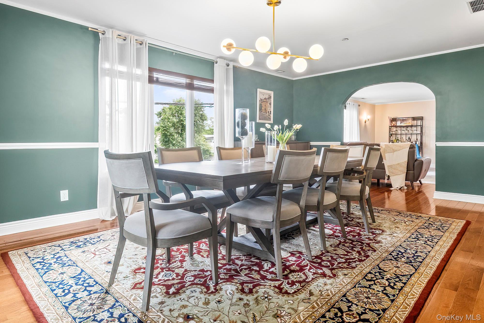 126 Lincoln Avenue E, West Harrison, NY 10604