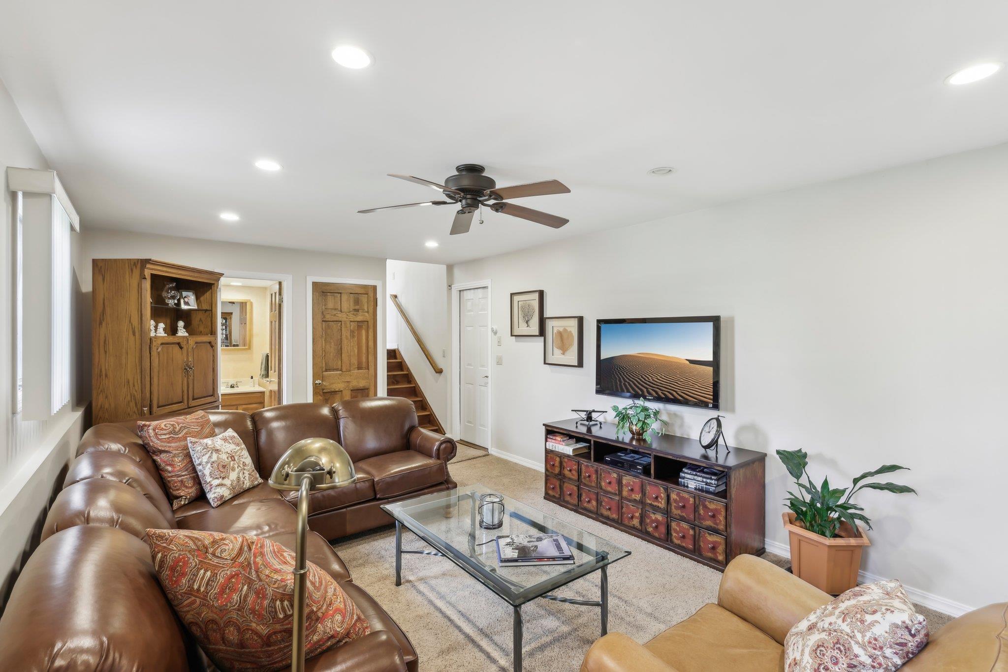 25 Sasson Terrace, Valley Cottage, NY 10989