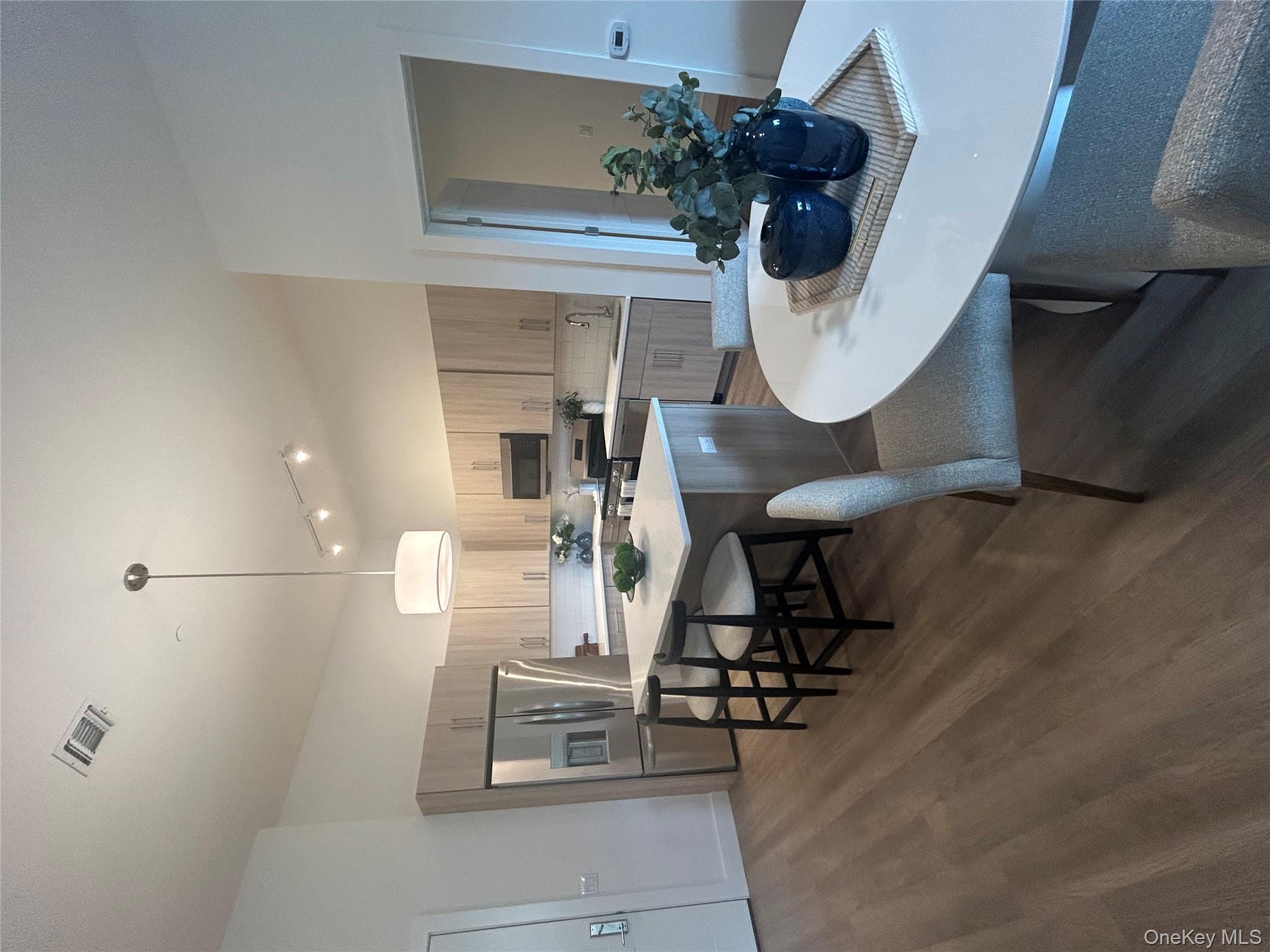 4180 Sunrise Highway # 136, Oakdale, NY 11716