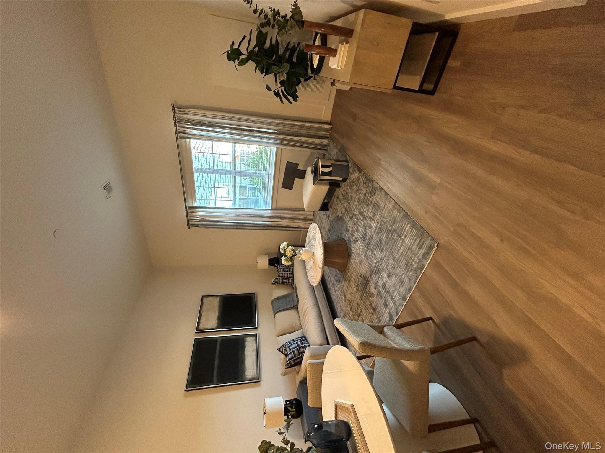 4180 Sunrise Highway # 136, Oakdale, NY 11716