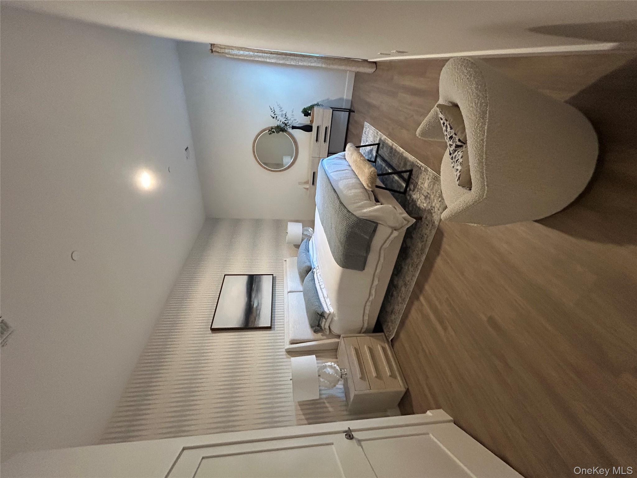 4180 Sunrise Highway # 136, Oakdale, NY 11716