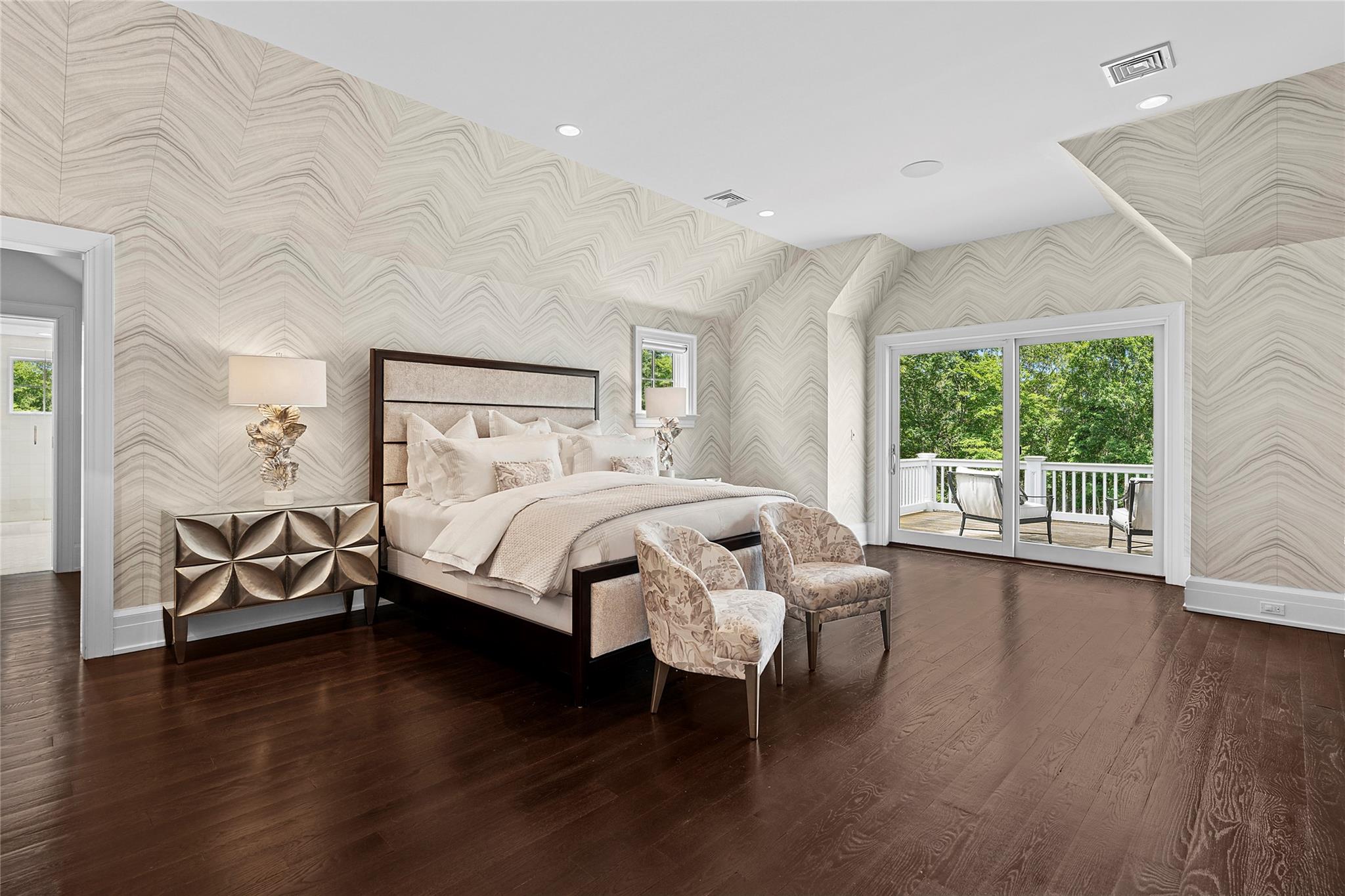 471 Middle Line Highway, Sag Harbor, NY 11963