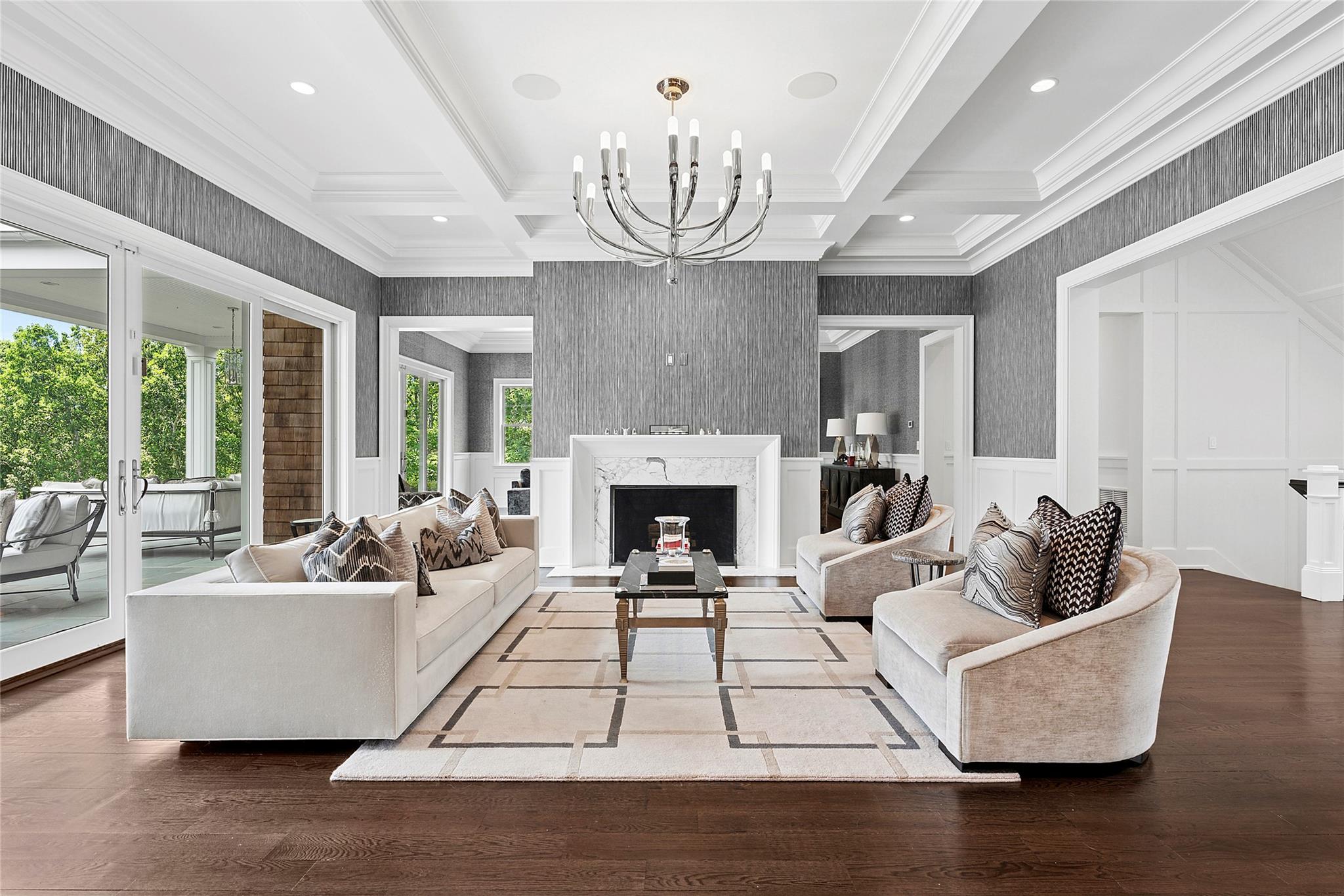 471 Middle Line Highway, Sag Harbor, NY 11963