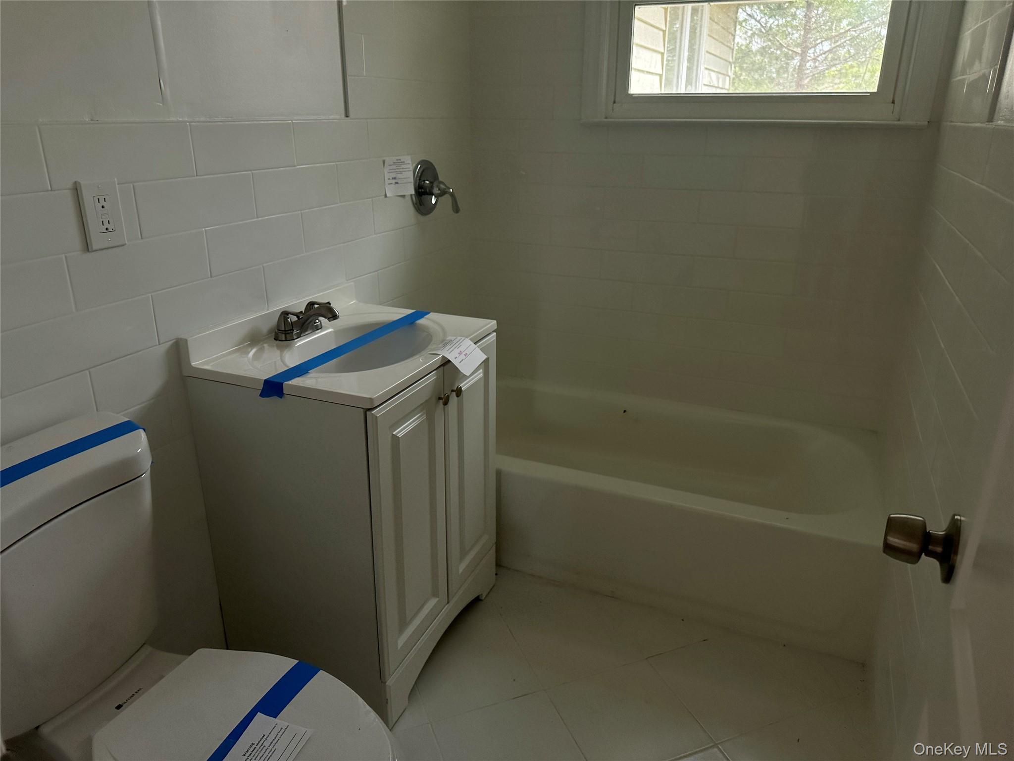 11 Clover Drive, West Nyack, NY 10994