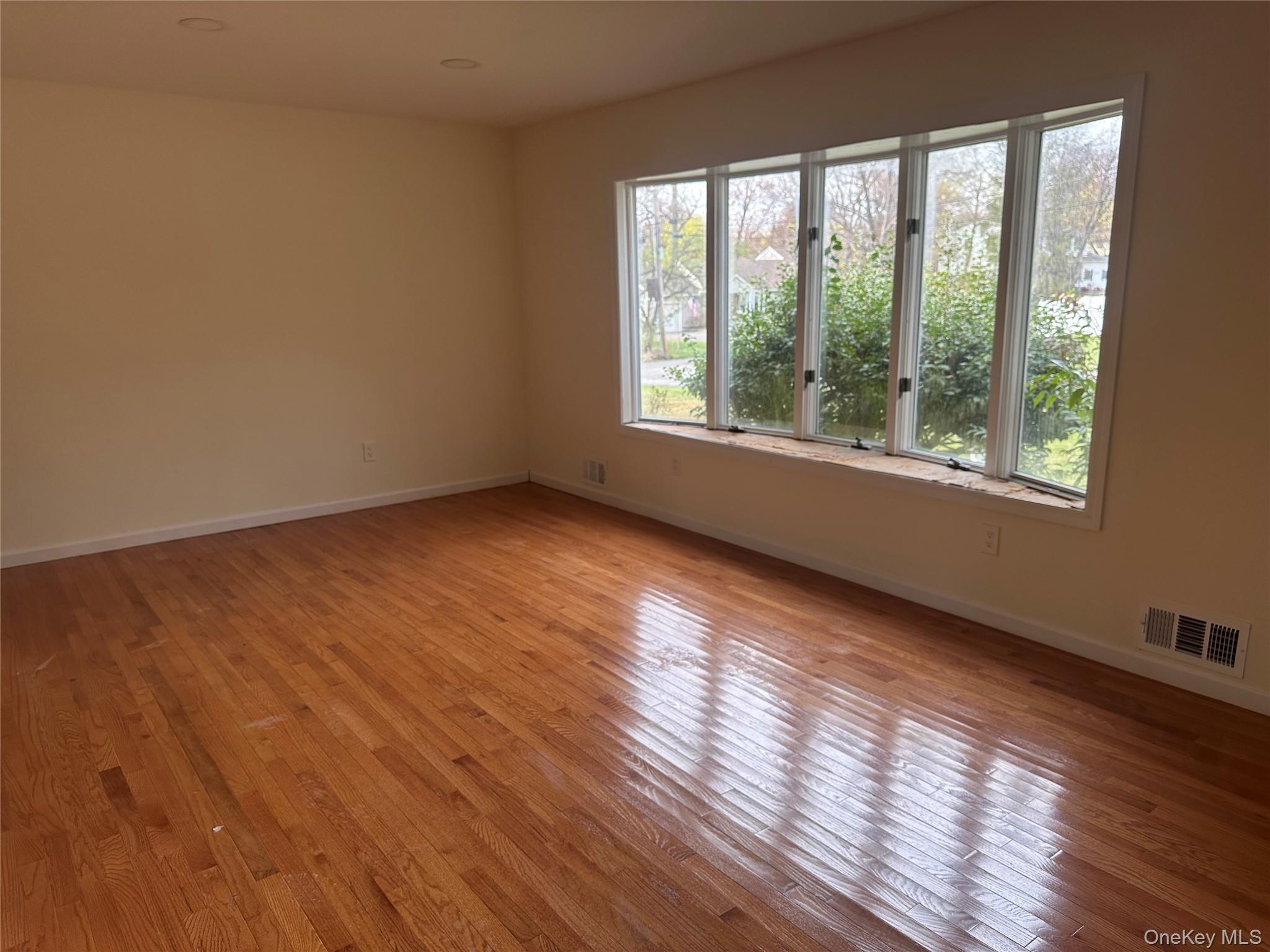 11 Clover Drive, West Nyack, NY 10994