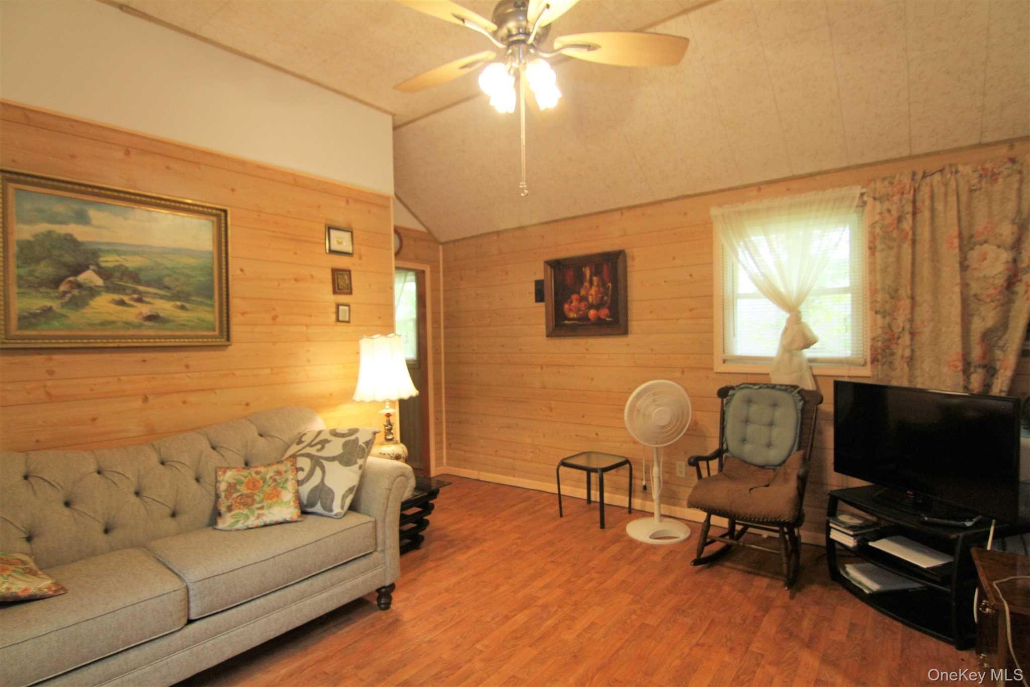 50 GLANHOPE Road # 23, Hopewell Junction, NY 12533