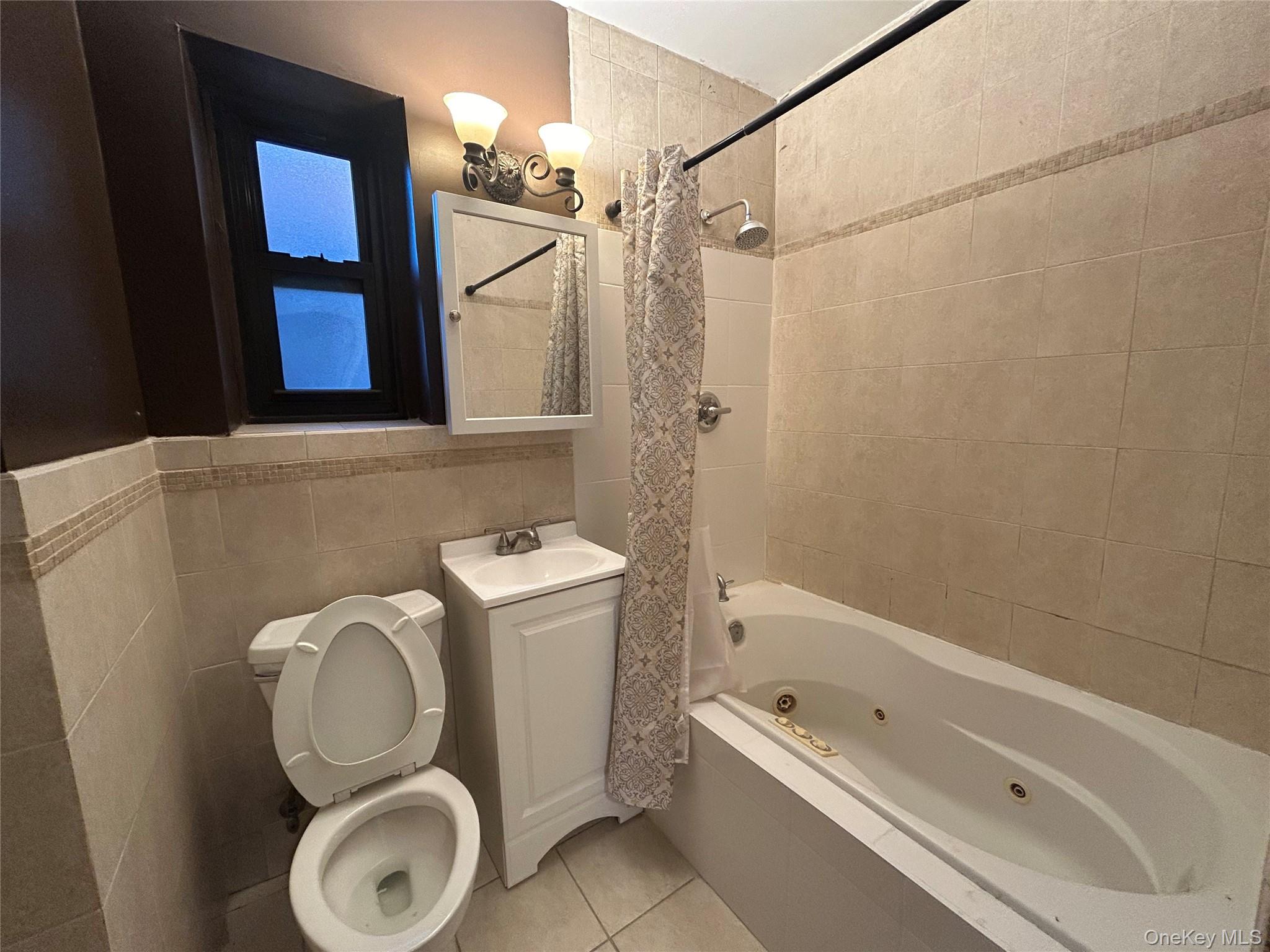 470 N Broadway # B27, Yonkers, NY 10701