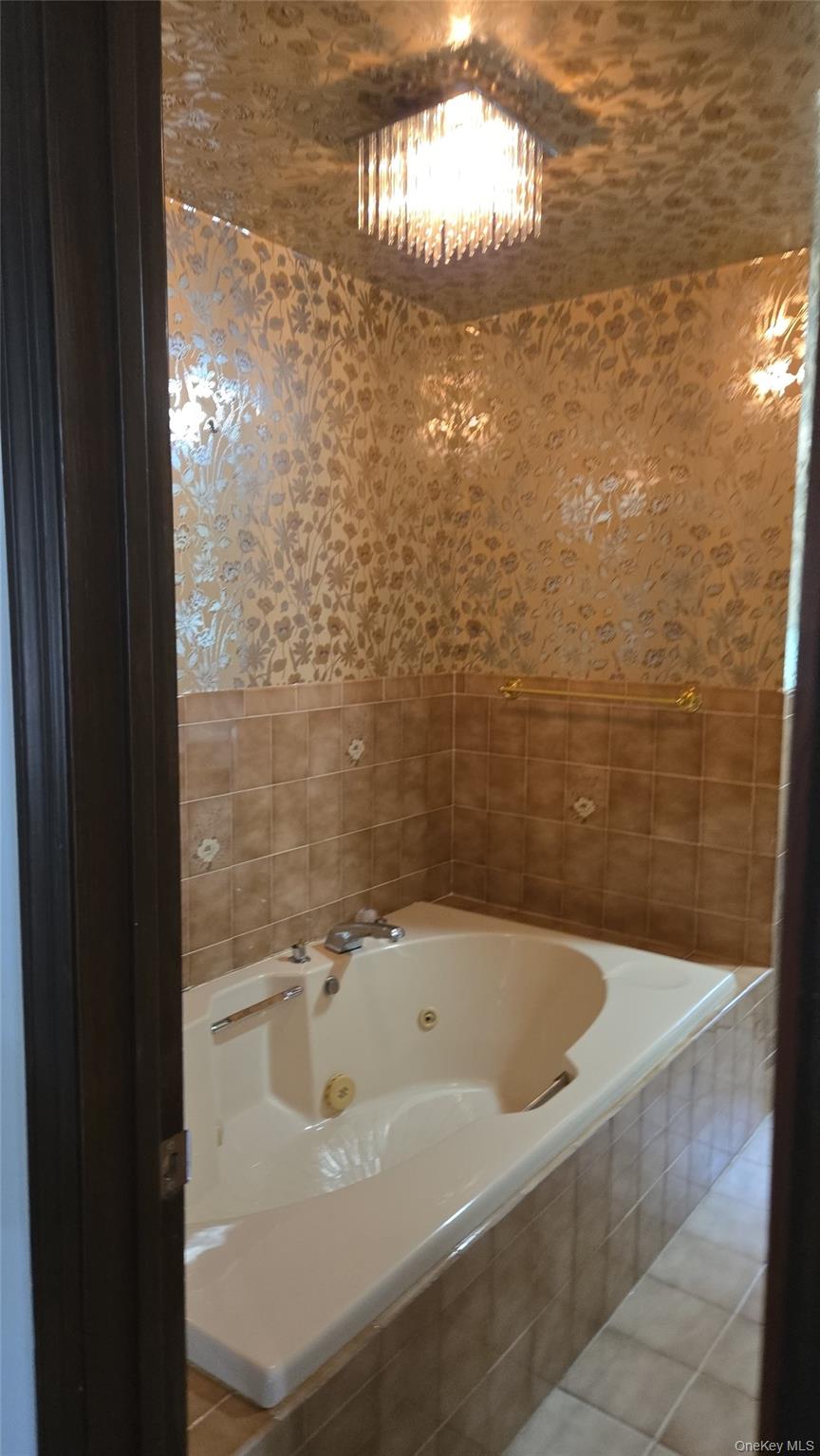 99 Pleasant Valley Road, South Fallsburg, NY 12779