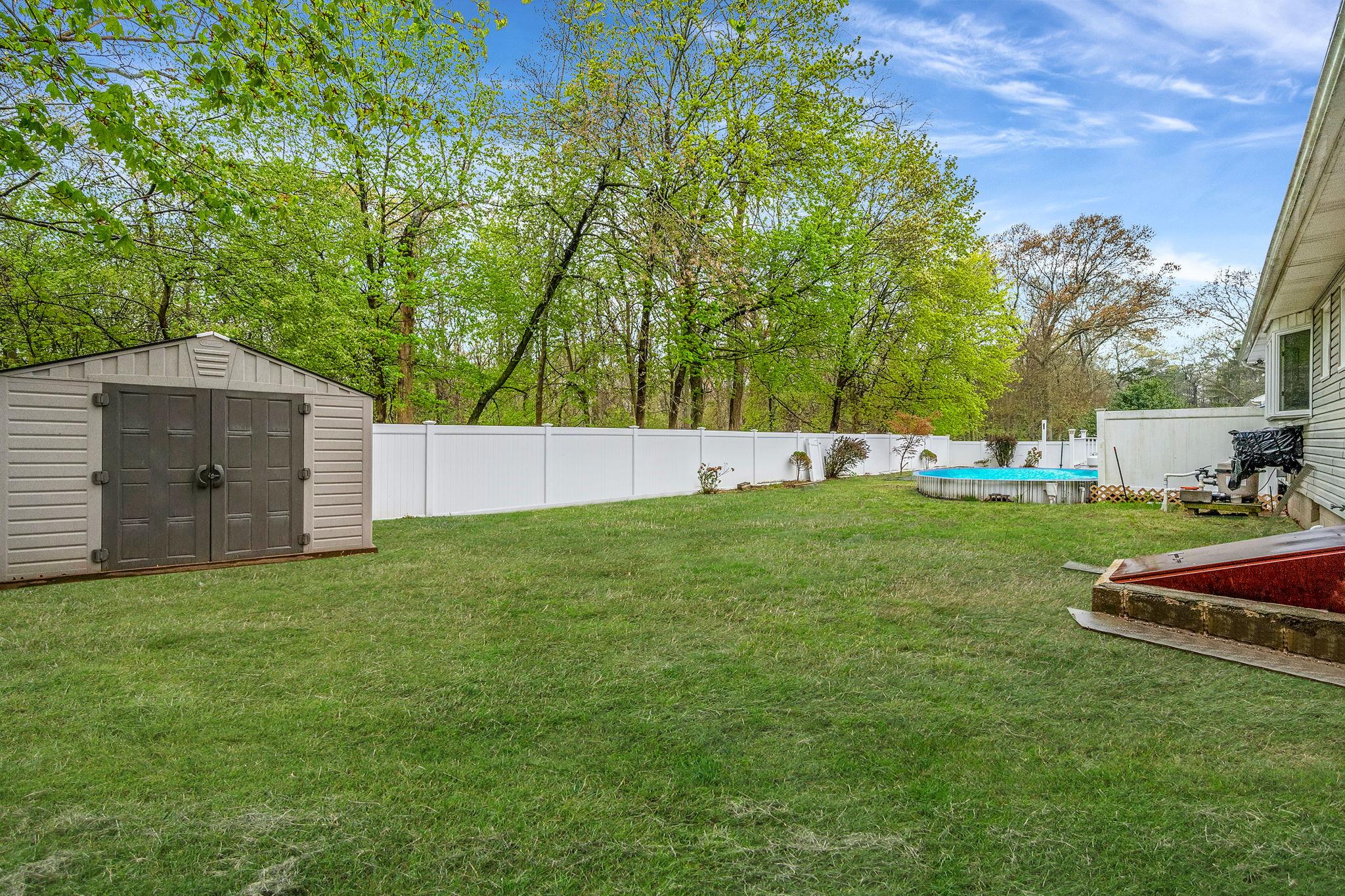 8 Landsberger Street, Yaphank, NY 11980