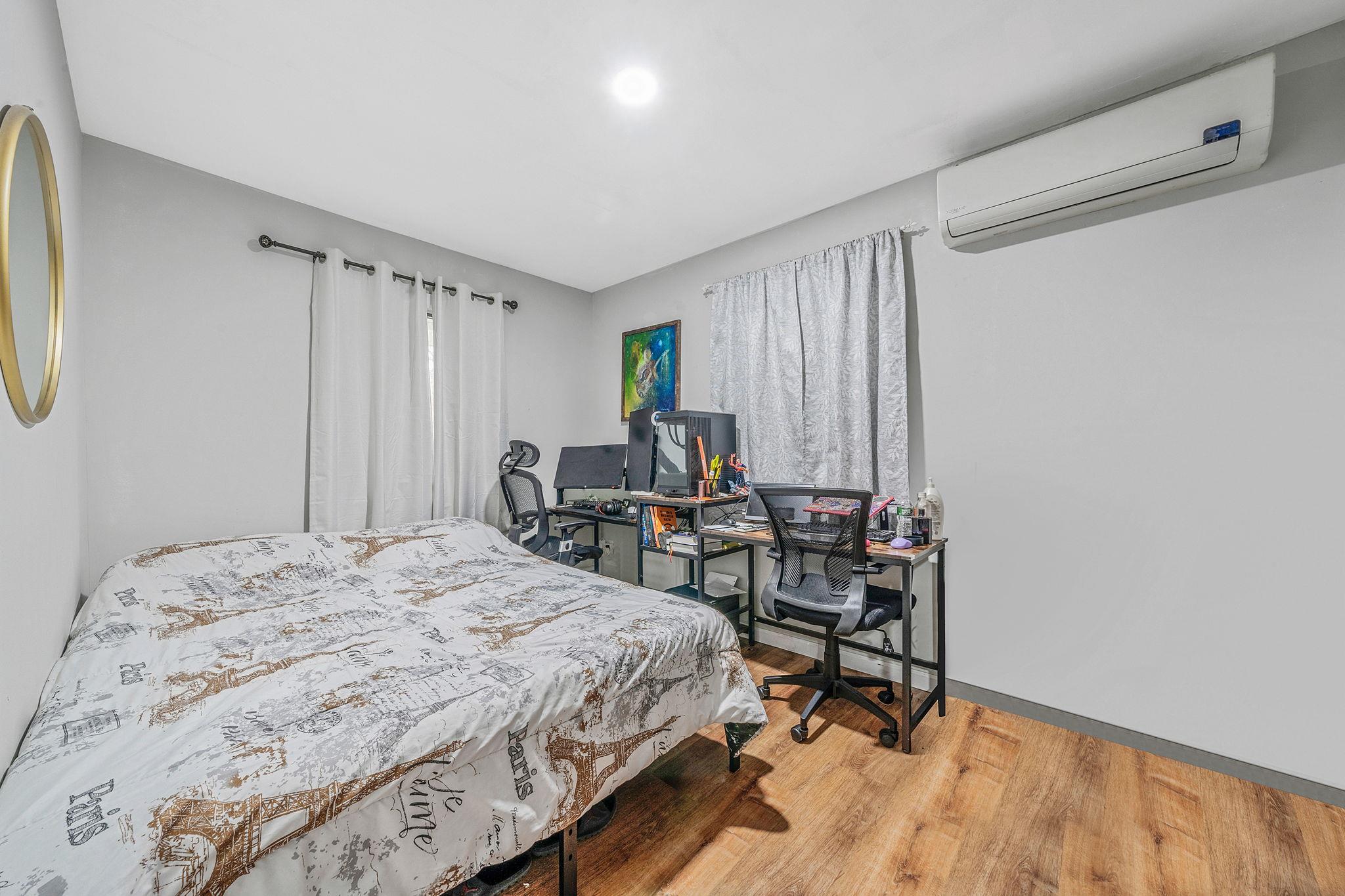 8 Landsberger Street, Yaphank, NY 11980