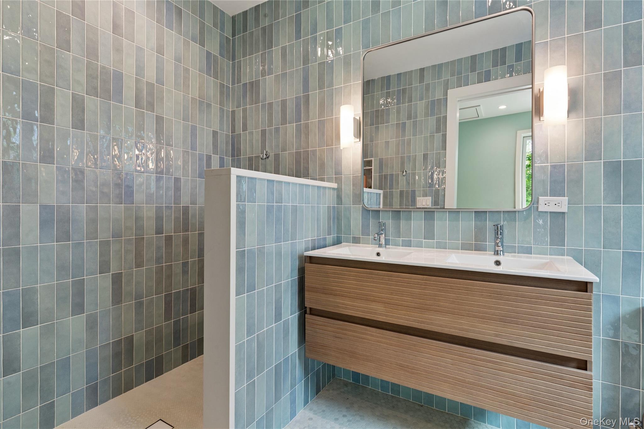 6710 Soundview Avenue, Southold, NY 11971