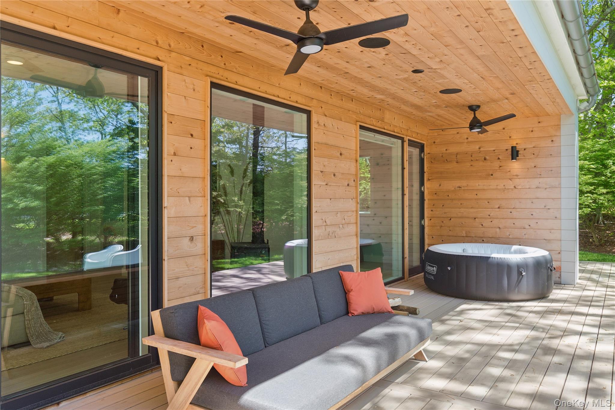 6710 Soundview Avenue, Southold, NY 11971