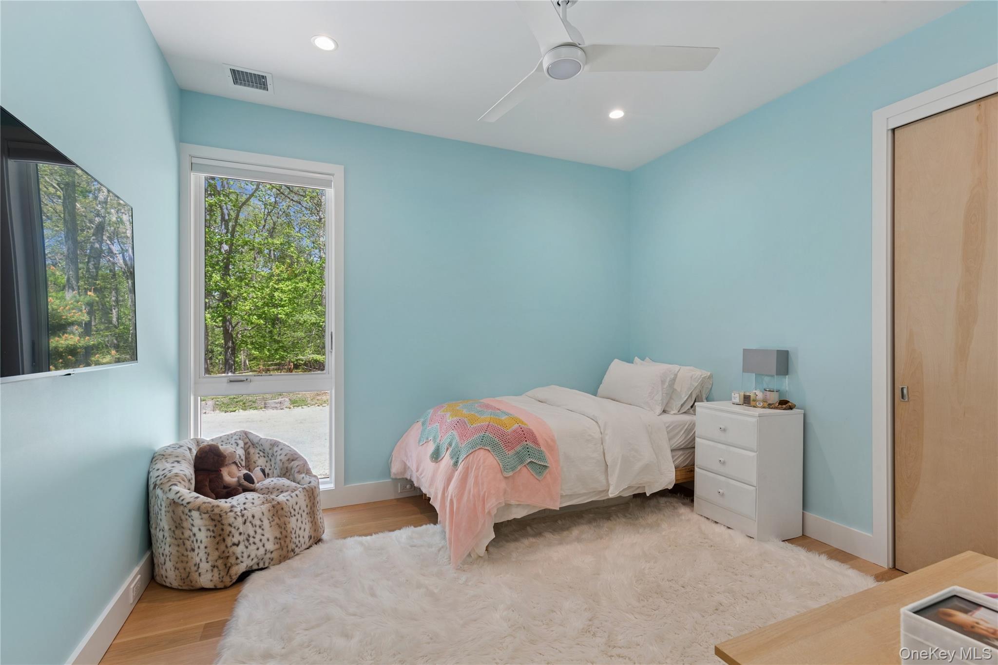 6710 Soundview Avenue, Southold, NY 11971