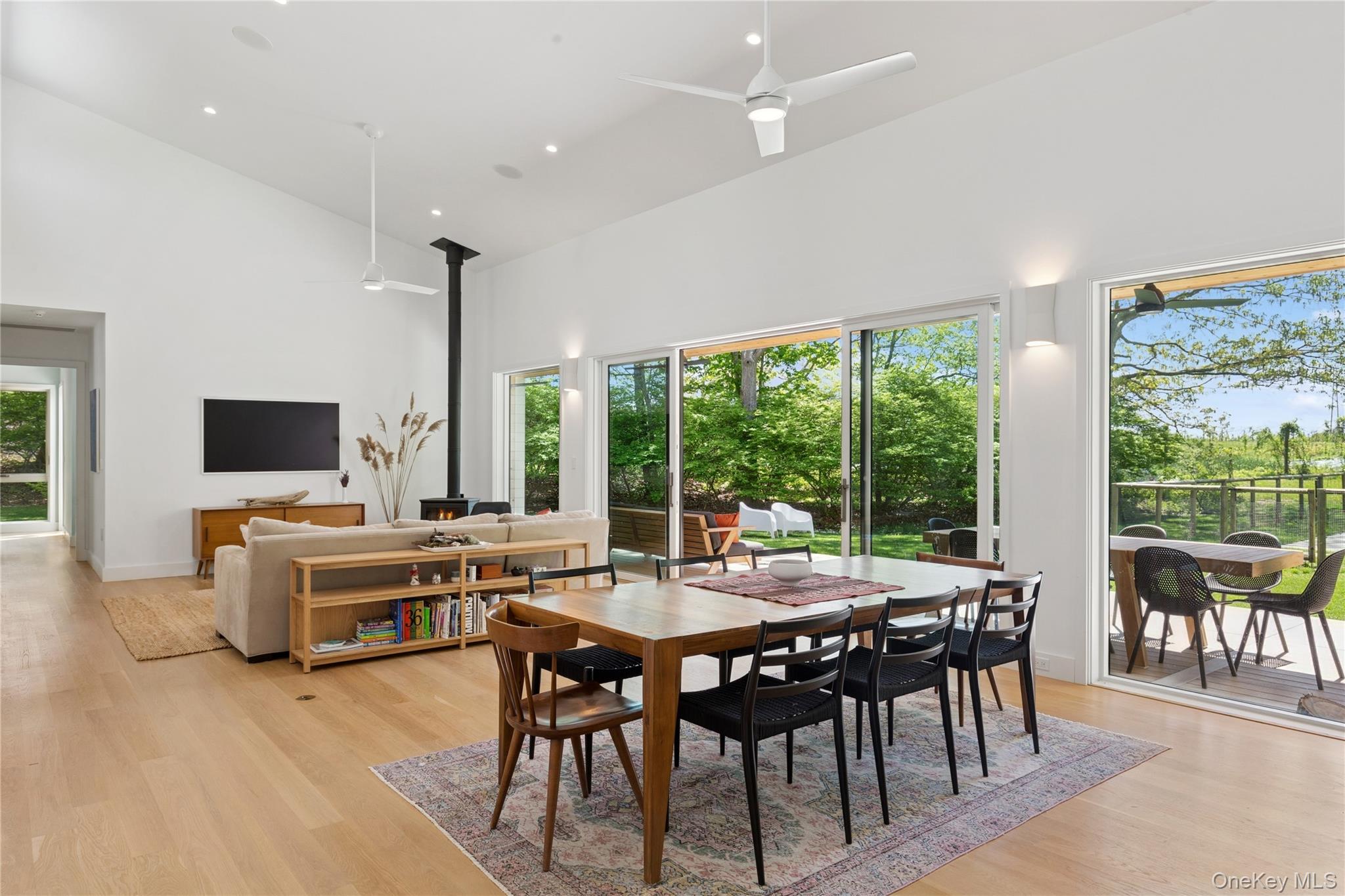 6710 Soundview Avenue, Southold, NY 11971