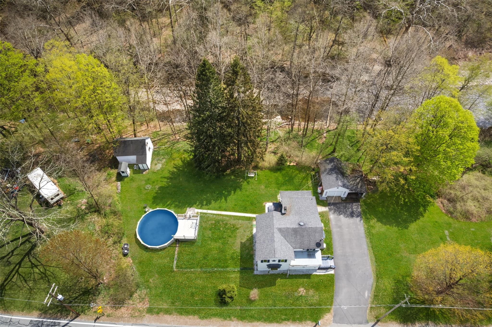 582 N Branch Hortonville Road, North Branch, NY 12745