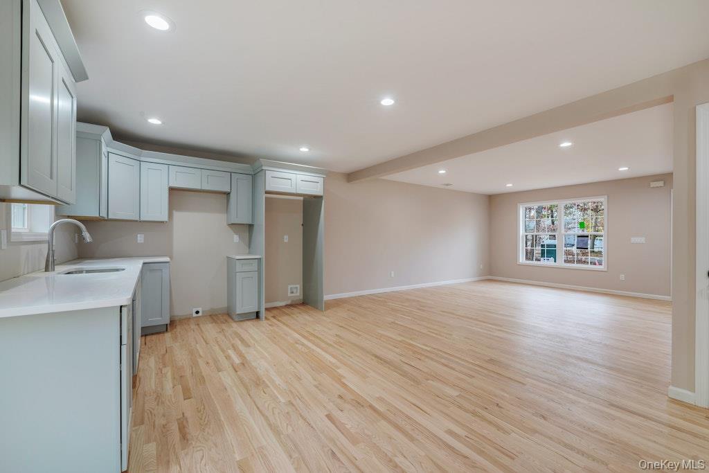 514 NEIGHBORHOOD ROAD, Shirley, NY 11967