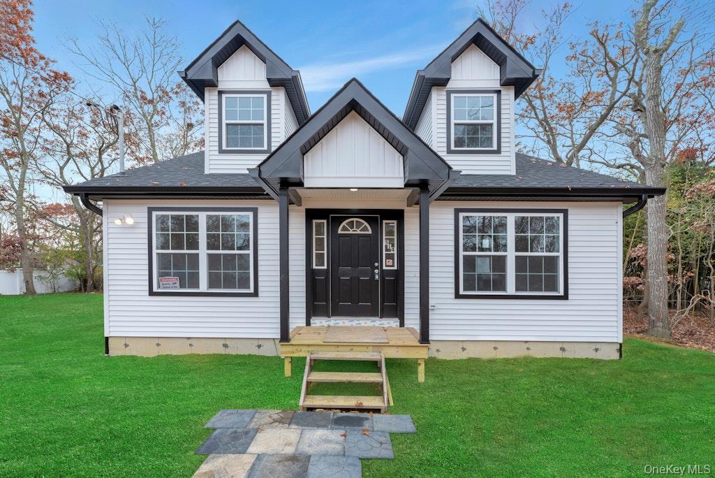 514 NEIGHBORHOOD ROAD, Shirley, NY 11967