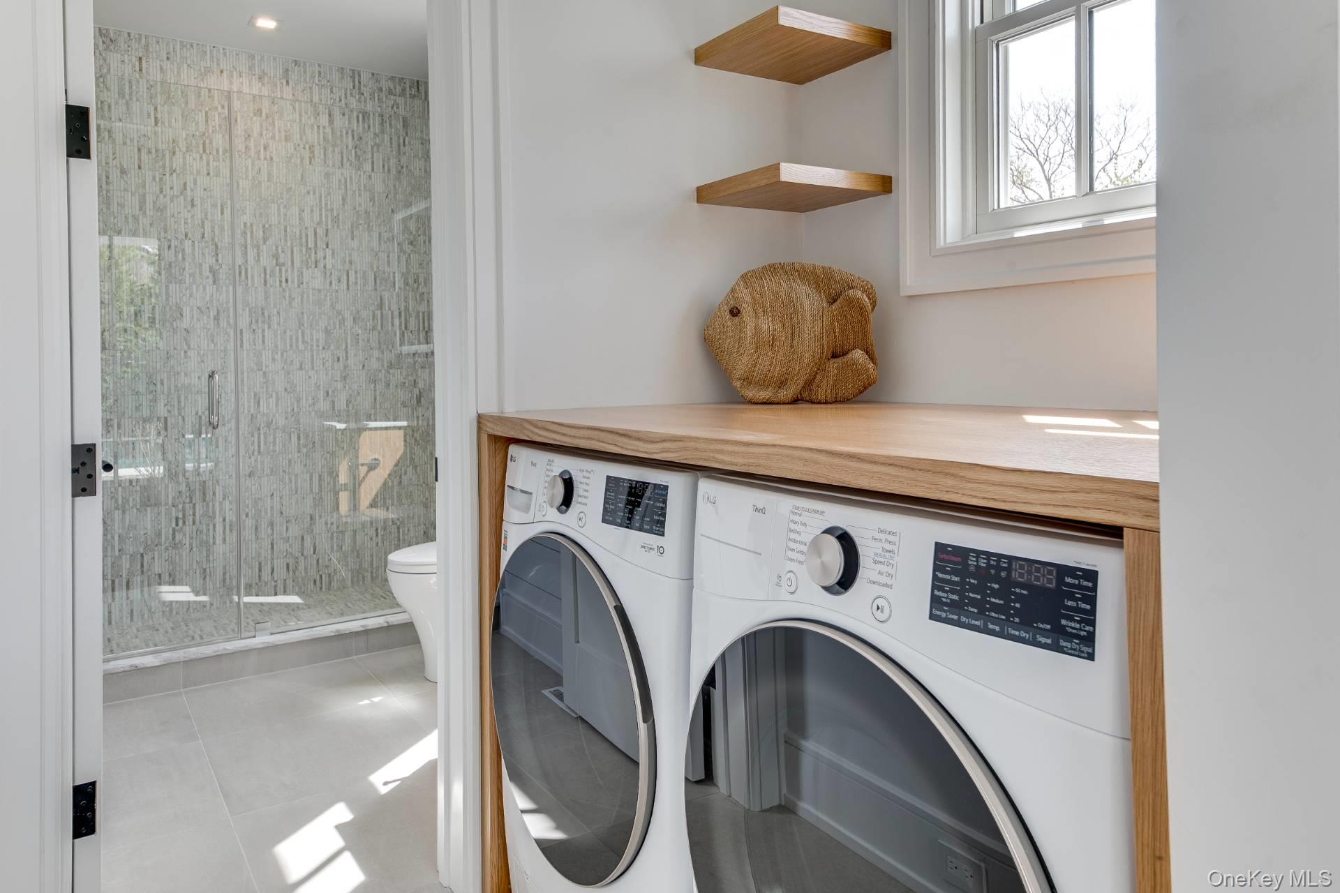 121 David Whites Lane, Southampton, NY 11968