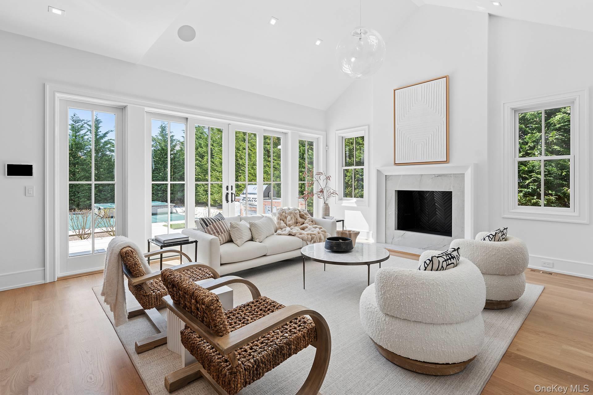 121 David Whites Lane, Southampton, NY 11968