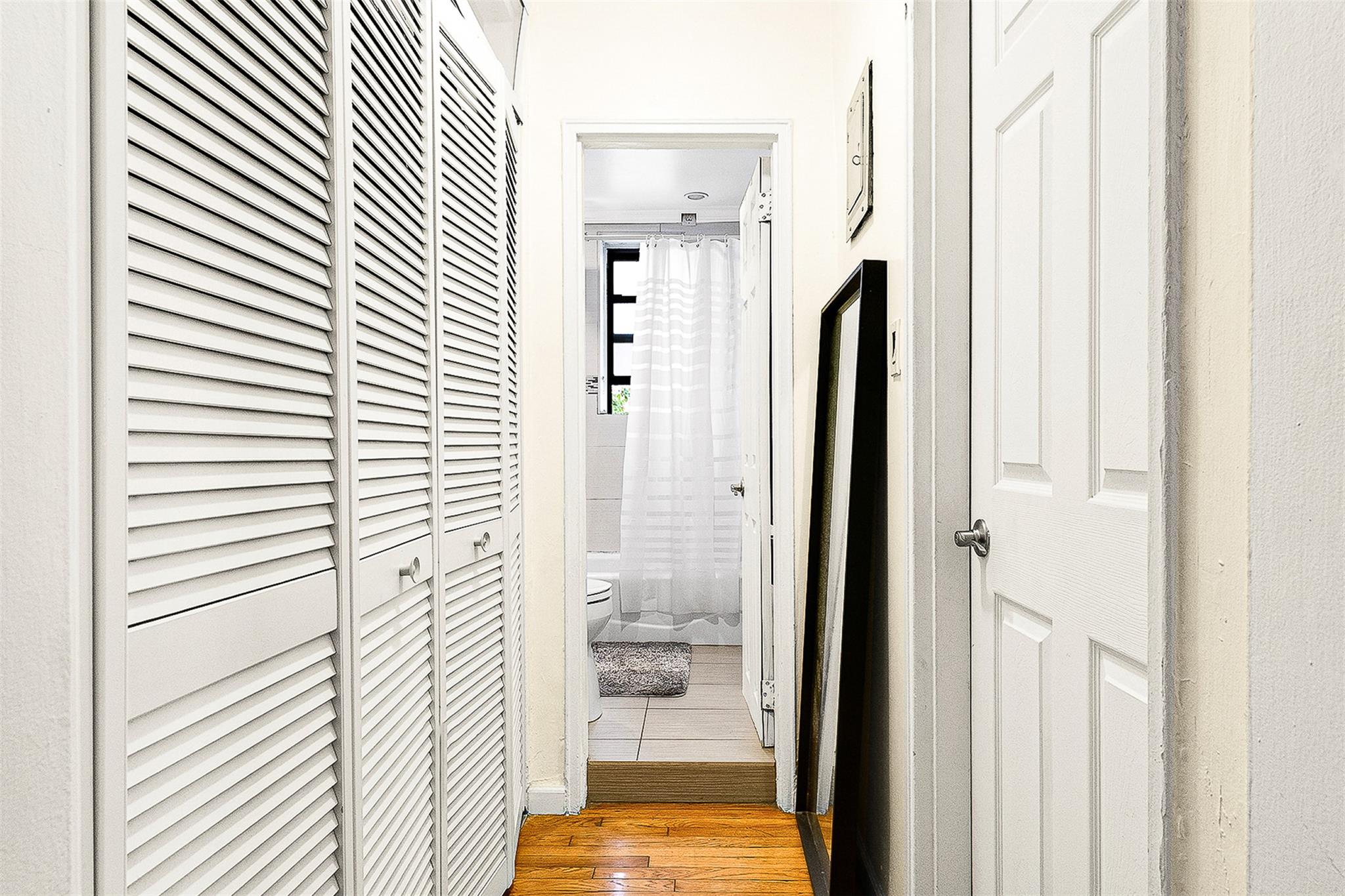 105-07 66th Road # 1F, Forest Hills, NY 11375