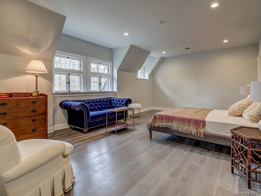 76 Summit Road, Tuxedo Park, NY 10987