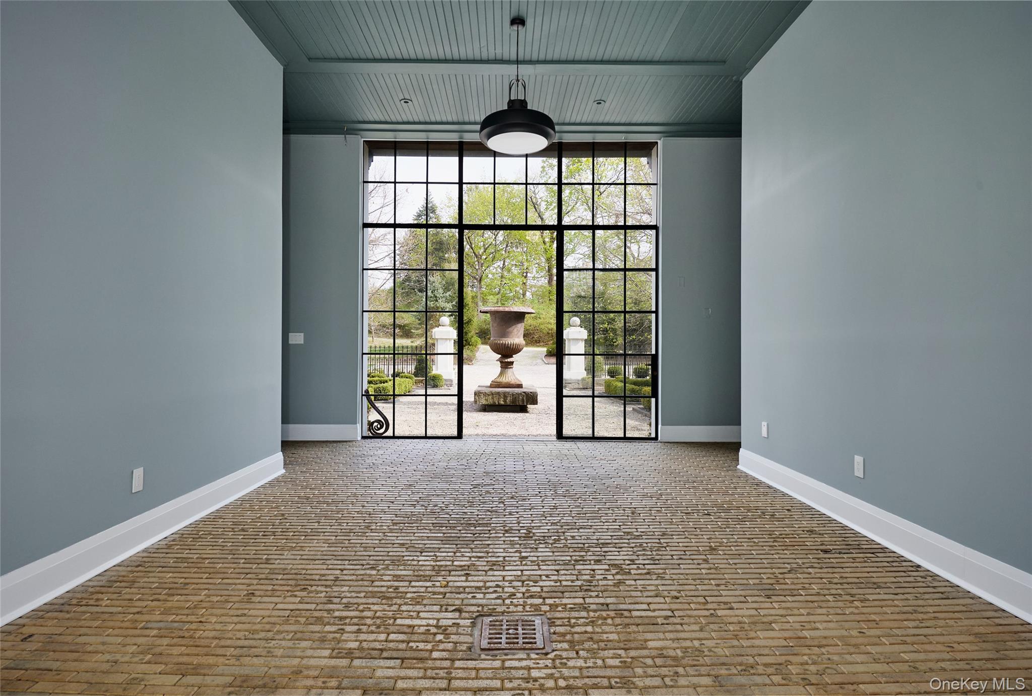 76 Summit Road, Tuxedo Park, NY 10987