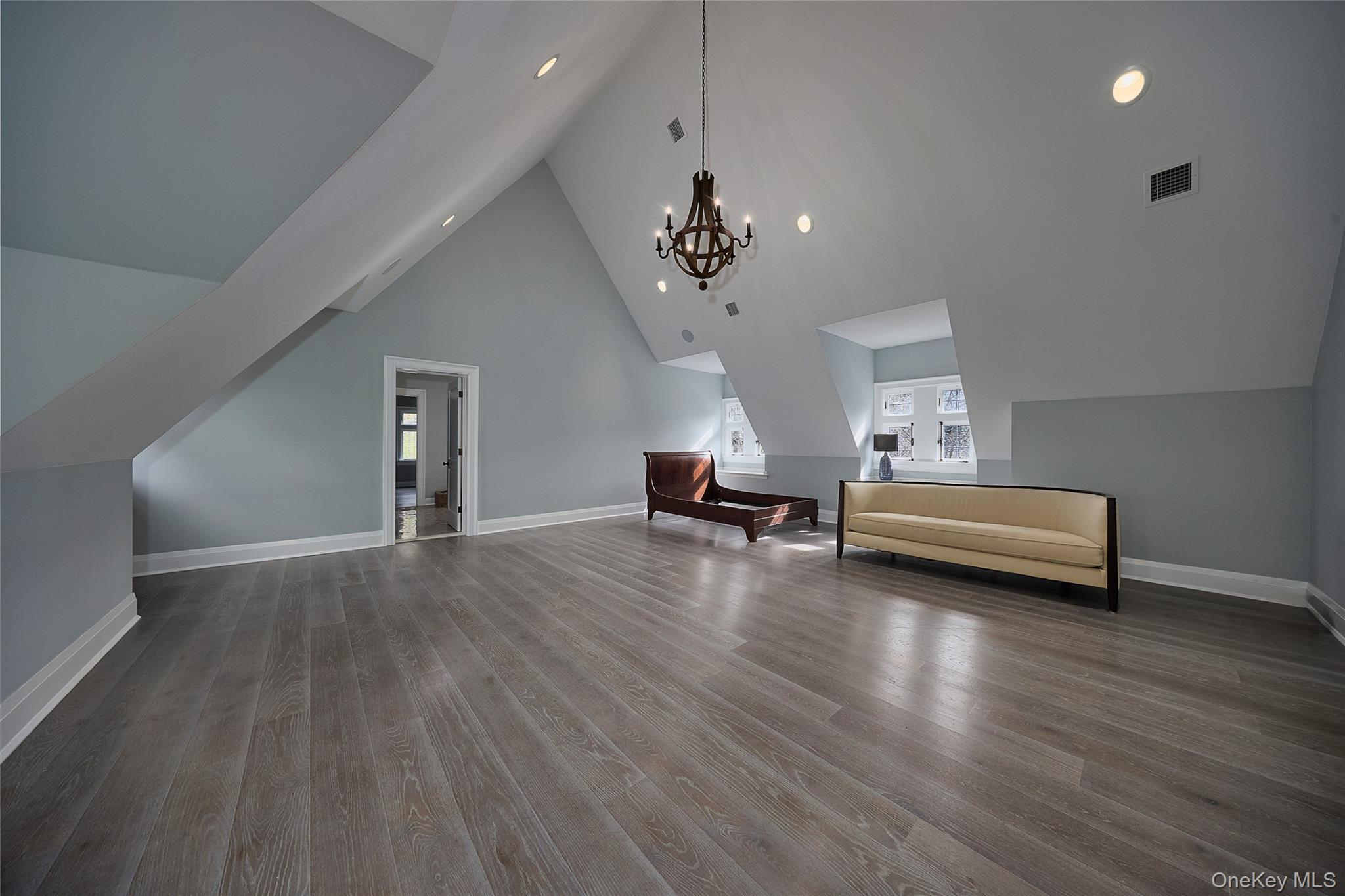 76 Summit Road, Tuxedo Park, NY 10987