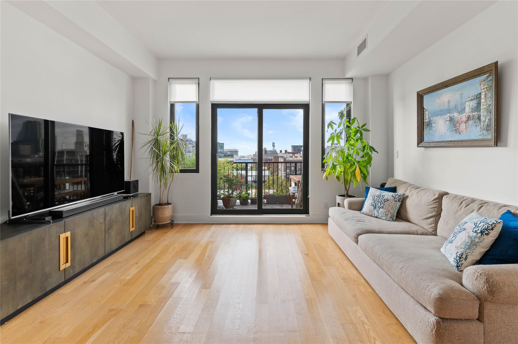 21-10 44 Drive # C-6, Long Island City, NY 11101