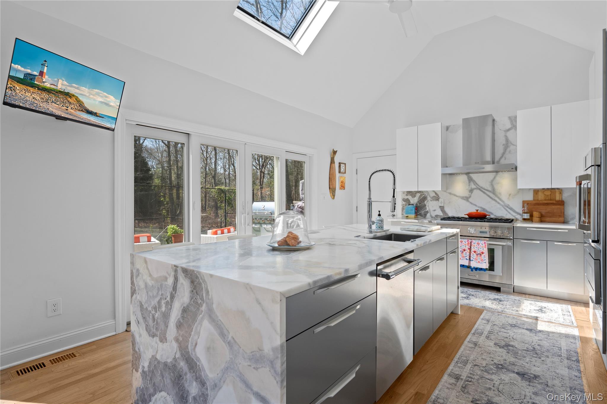 38 Pheasant Run, Quogue, NY 11959