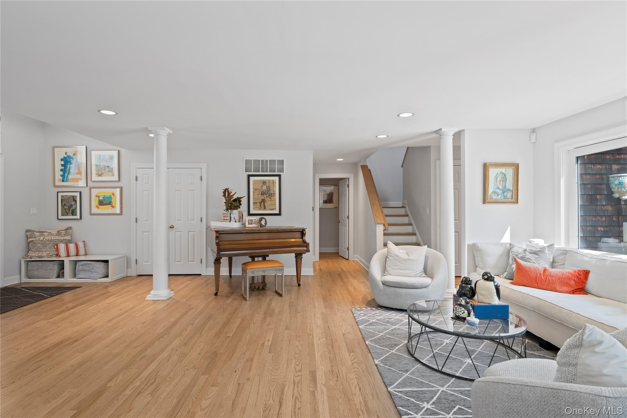 38 Pheasant Run, Quogue, NY 11959