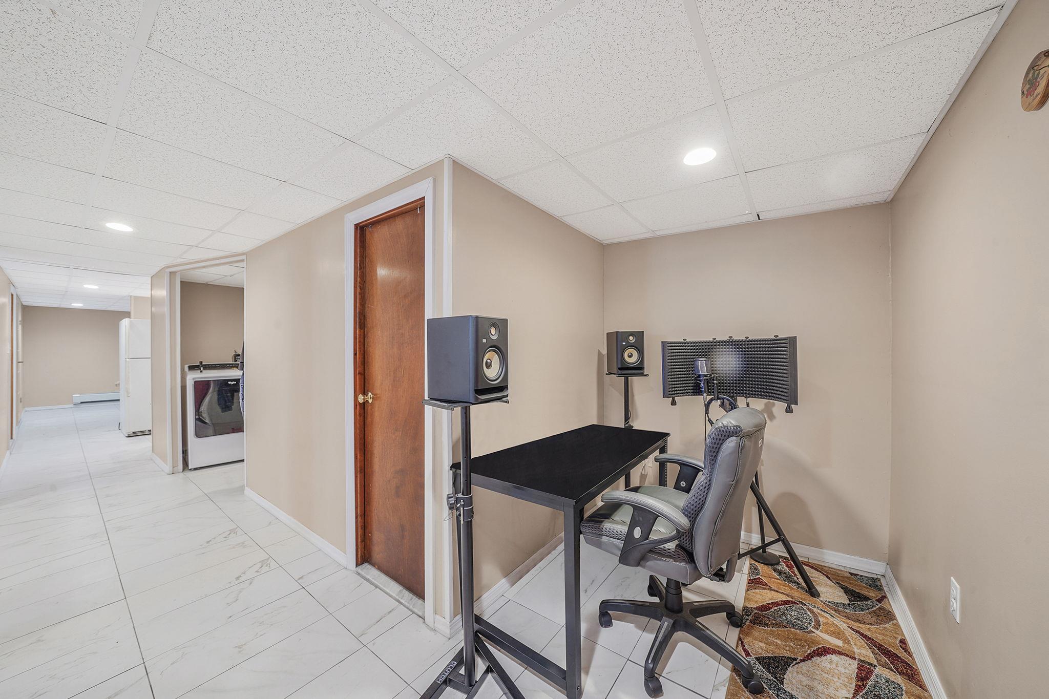1036 Pacific Street, Baldwin Harbor, NY 11510