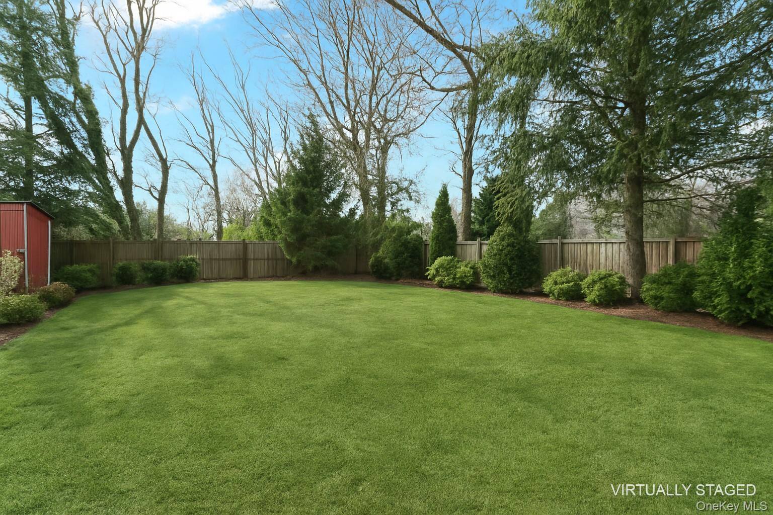 60 School Street, Hampton Bays, NY 11946