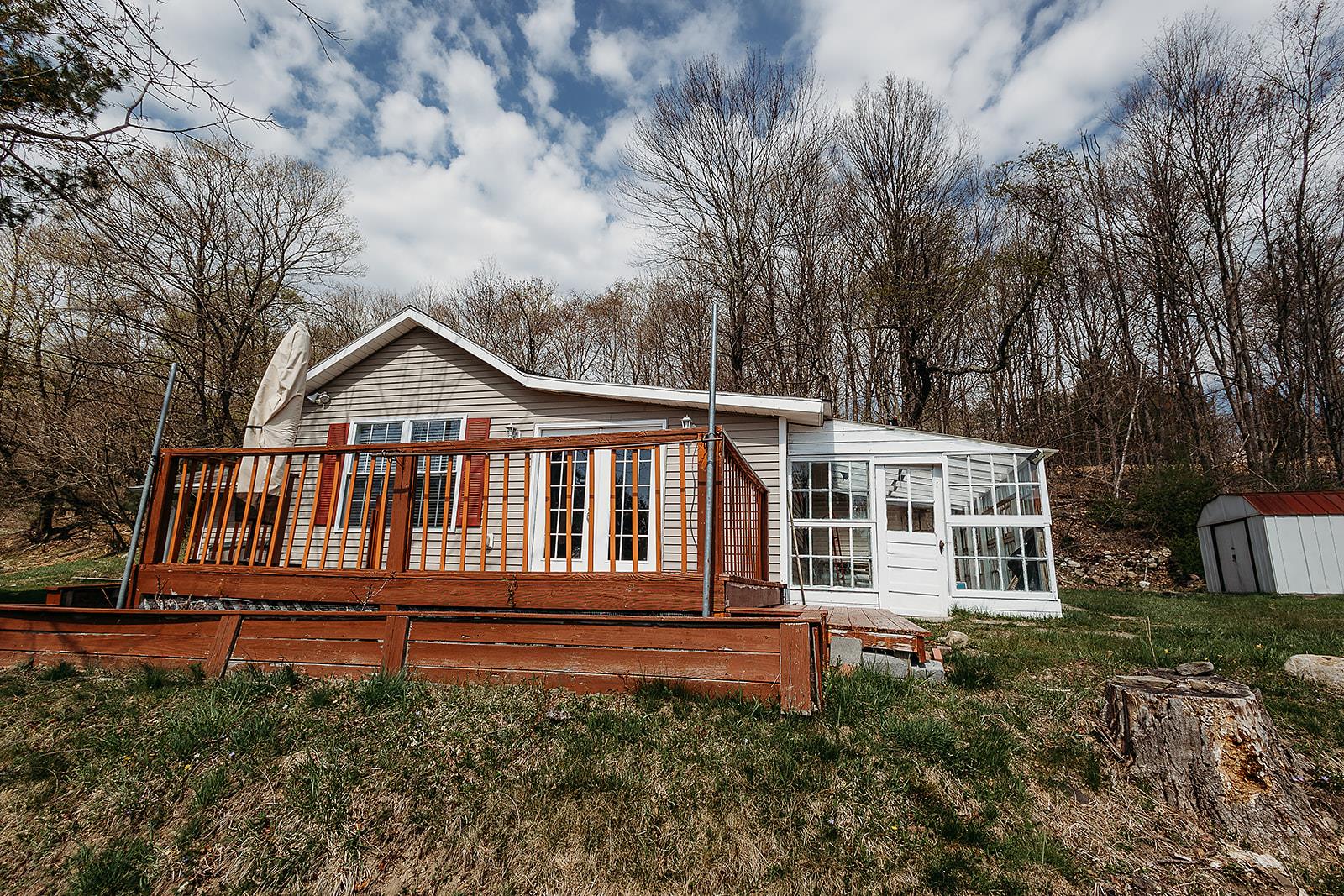 24 Sky Top Road, Bloomingburg, NY 12721