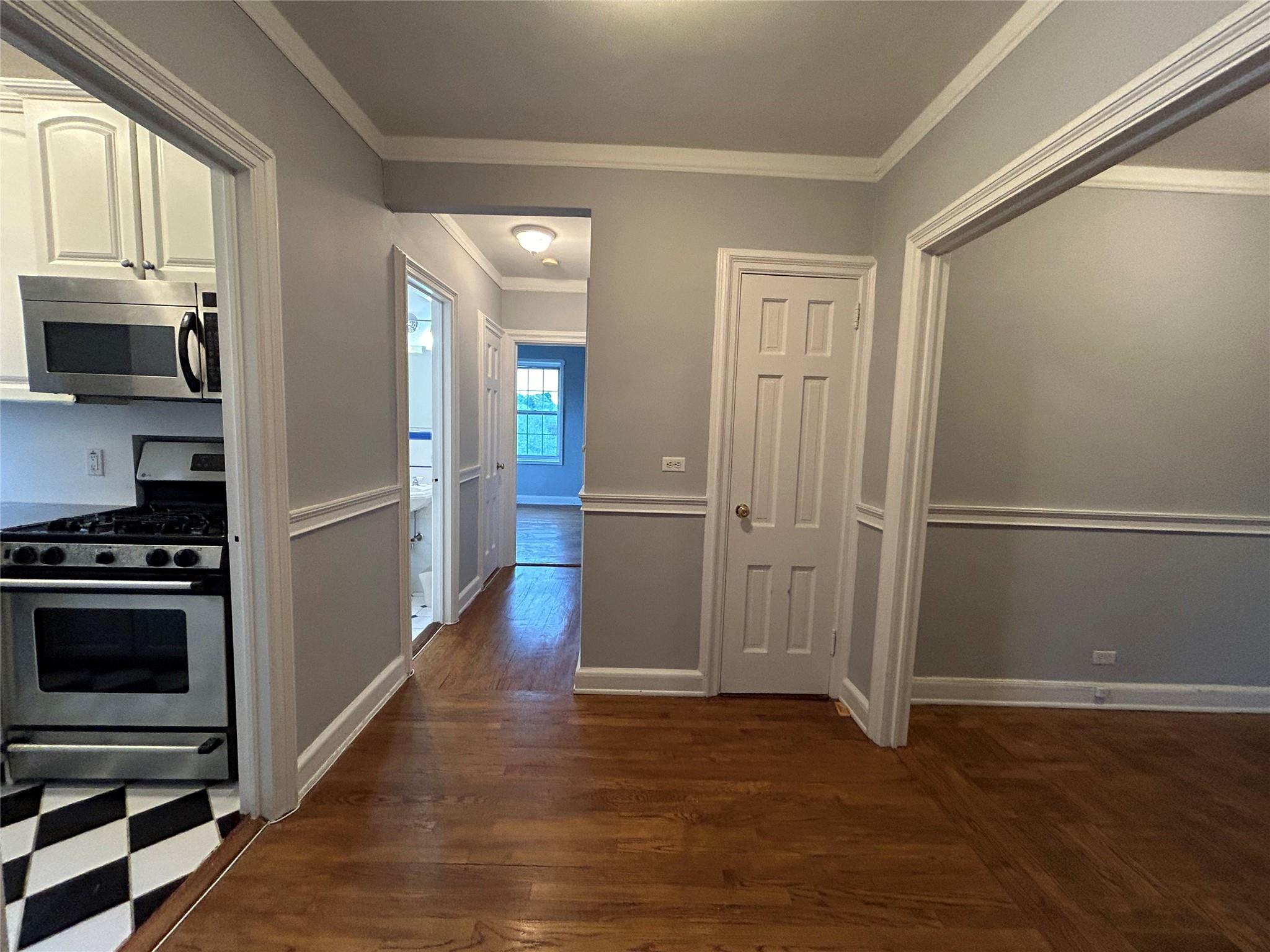 6 Midland Gardens # 5A, Bronxville, NY 10708