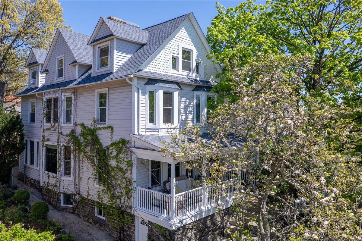 15 Wendover Road, Yonkers, NY 10705