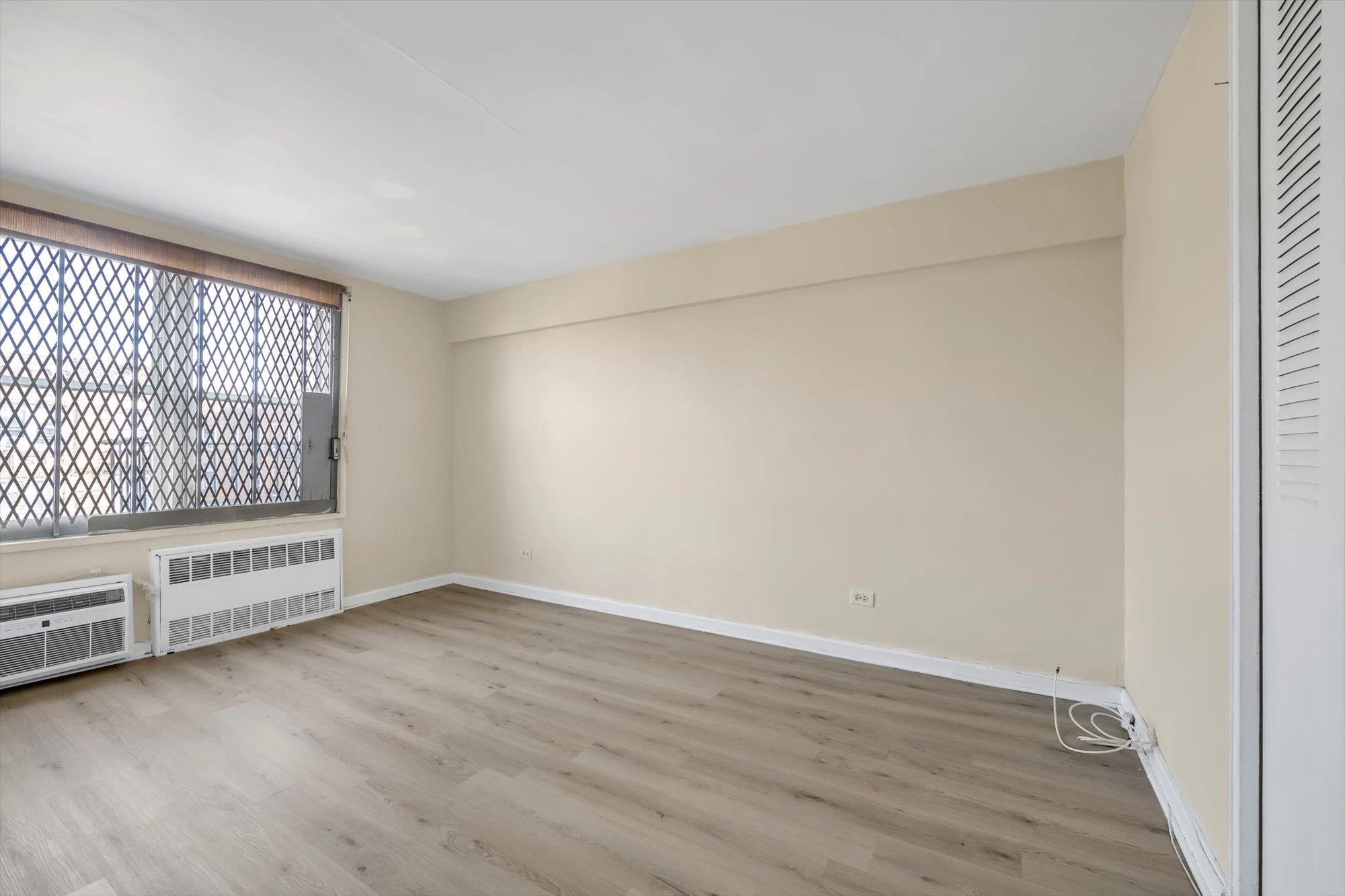 42-65 Kissena Boulevard # 603, Flushing, NY 11355