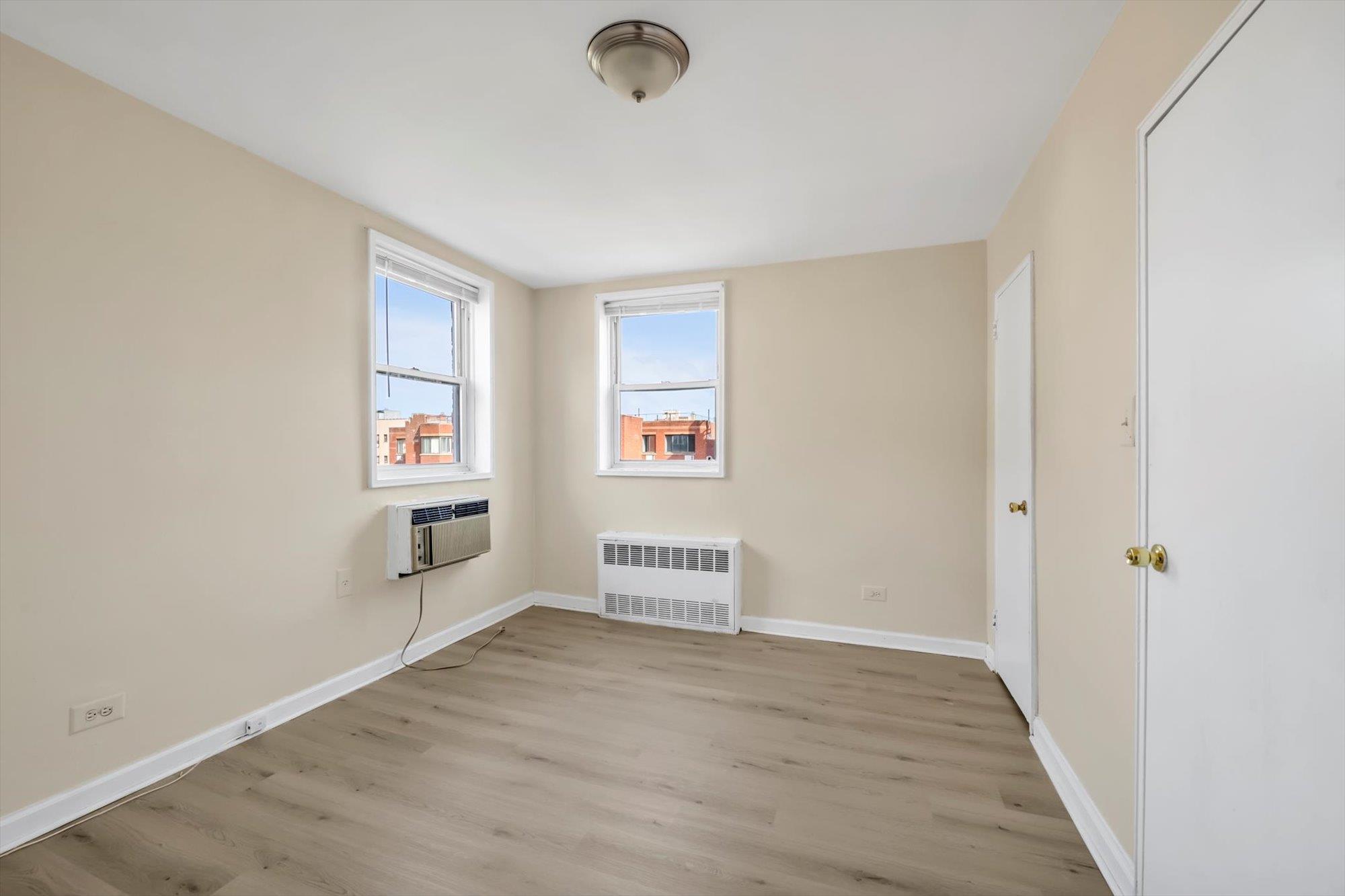 42-65 Kissena Boulevard # 603, Flushing, NY 11355