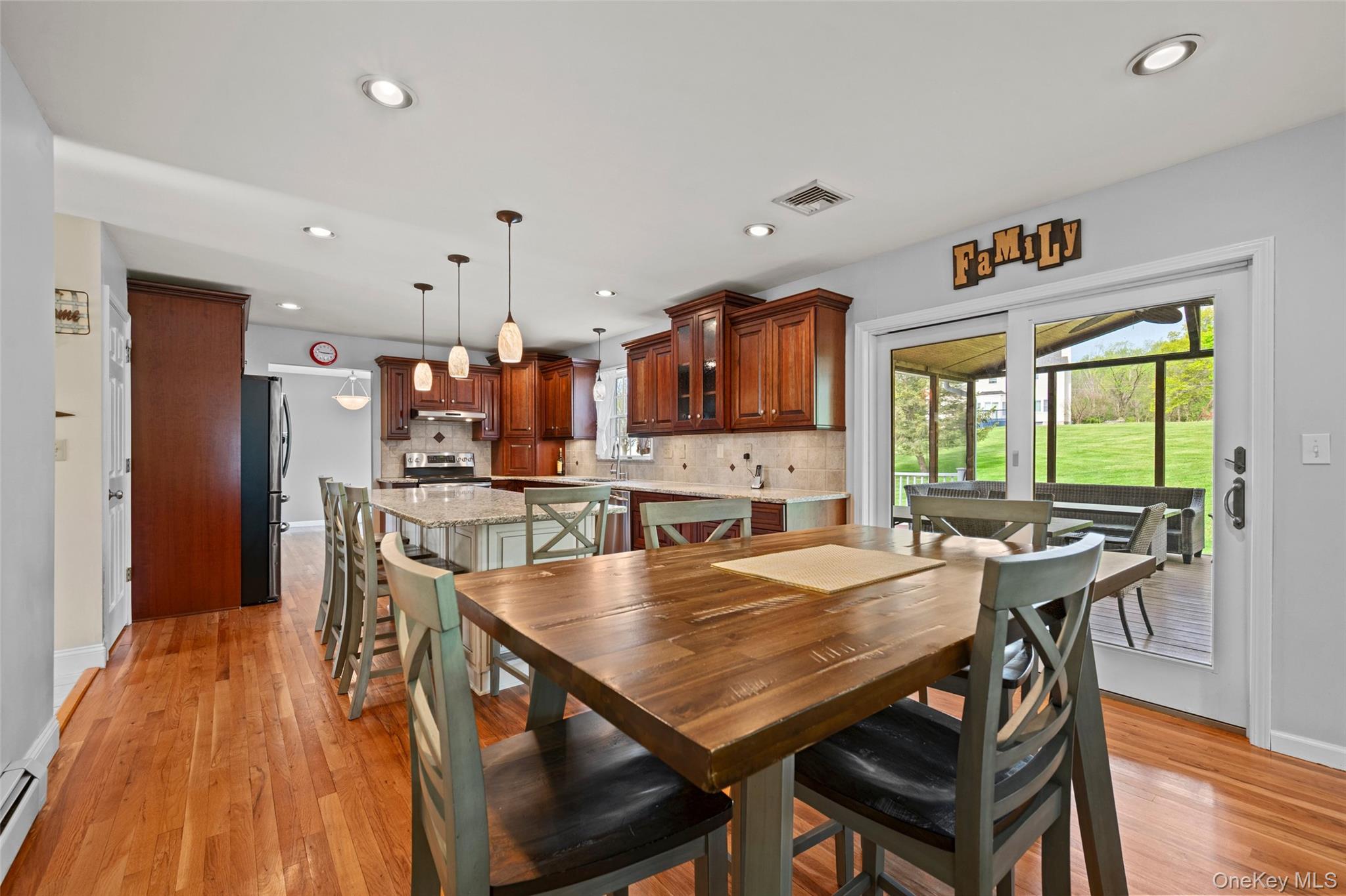 3 Josephine Drive, Washingtonville, NY 10992