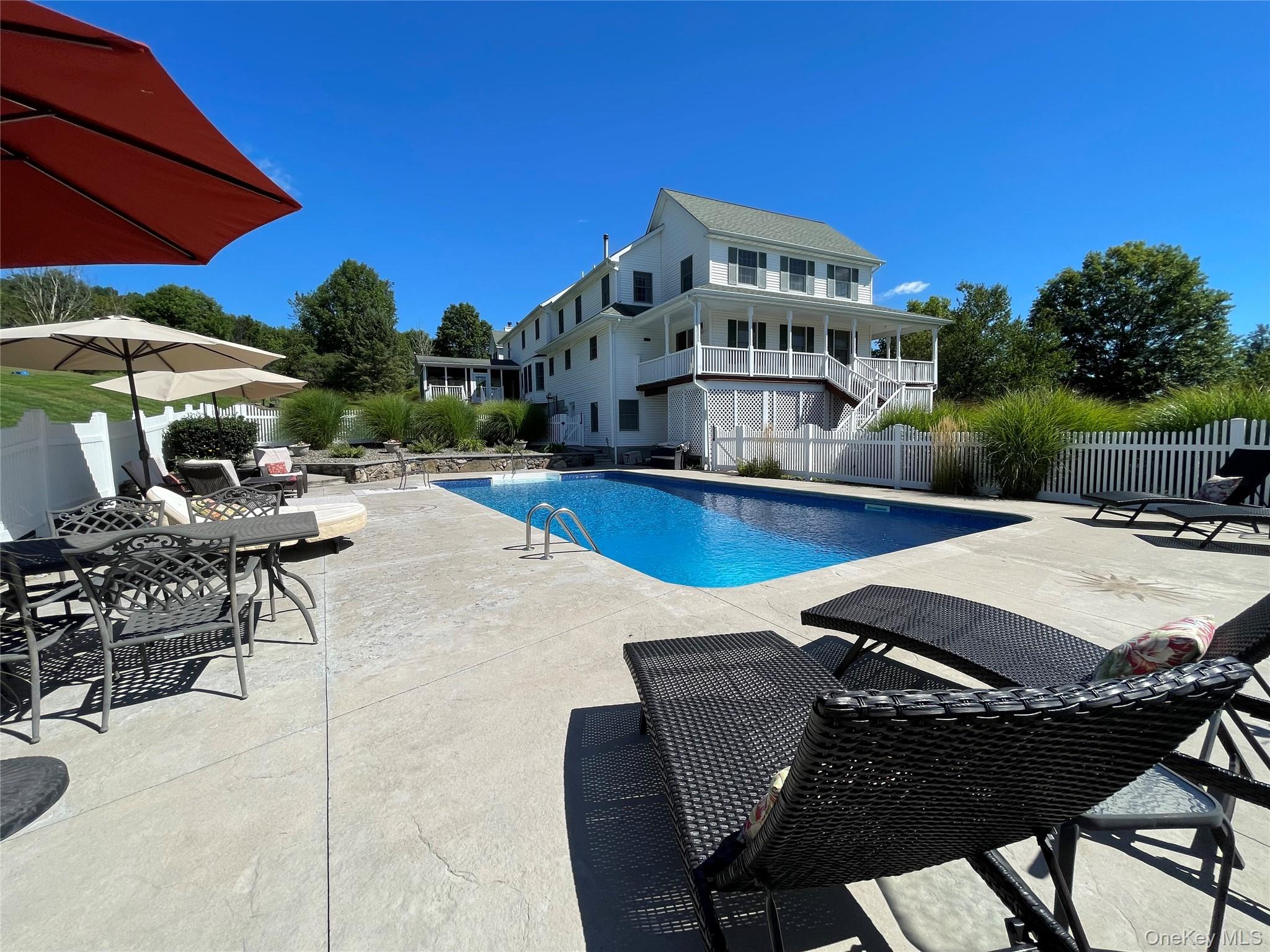 3 Josephine Drive, Washingtonville, NY 10992