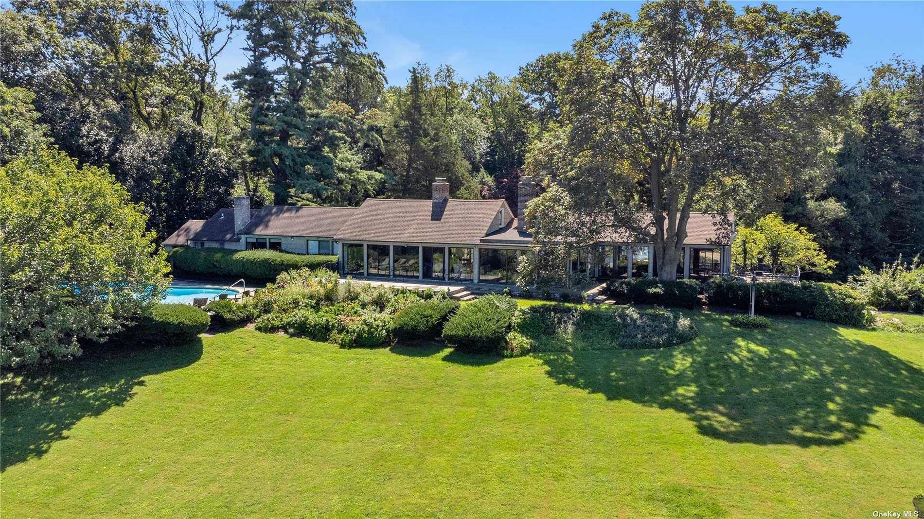 120 West Creek Farms Road, Sands Point, NY 11050